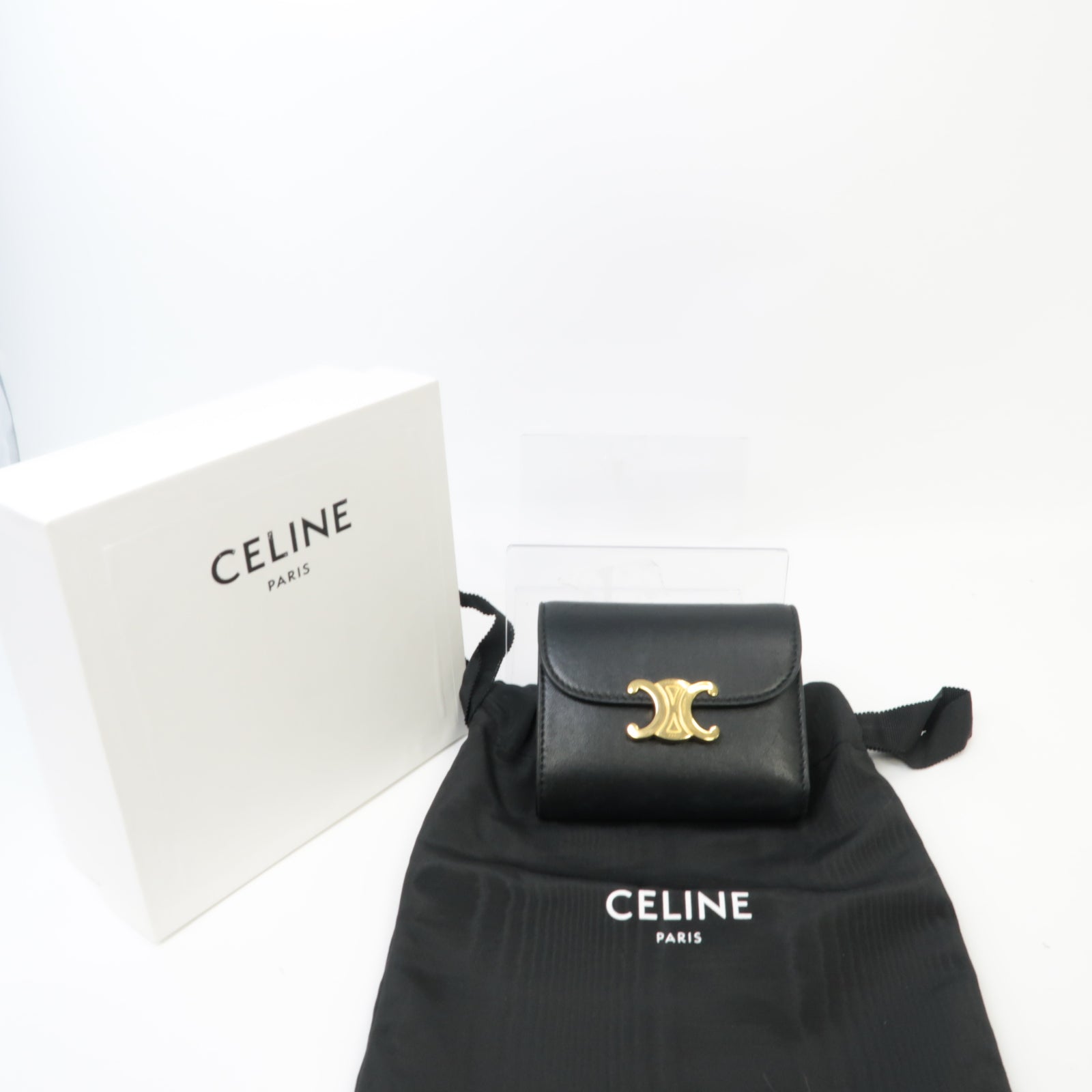 CELINE 【激減優惠】羊皮皮革Triomphe Compact Wallet金扣錢包黑色