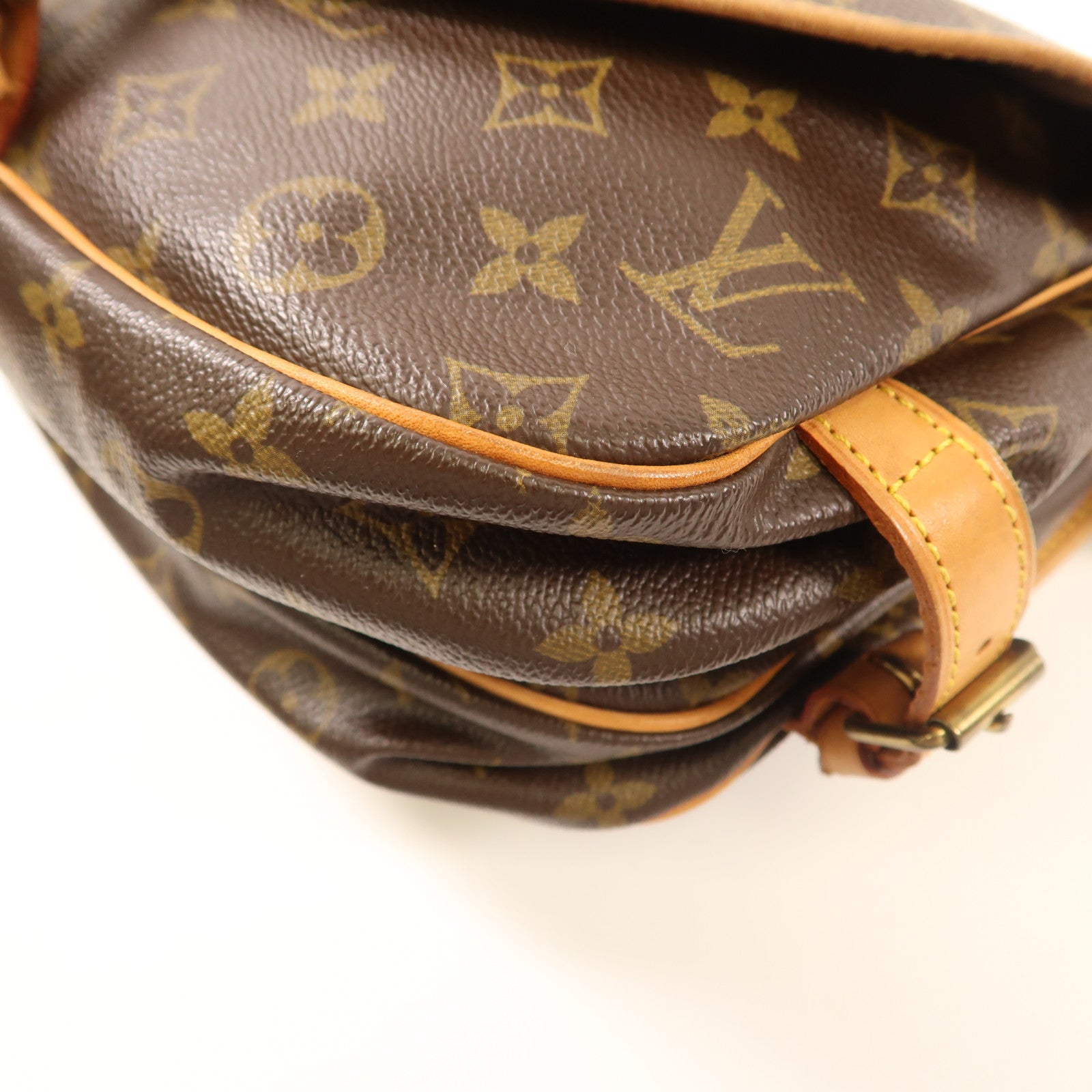 LOUIS VUITTON【激減優惠】 Monogram Saumur 30金扣肩背袋