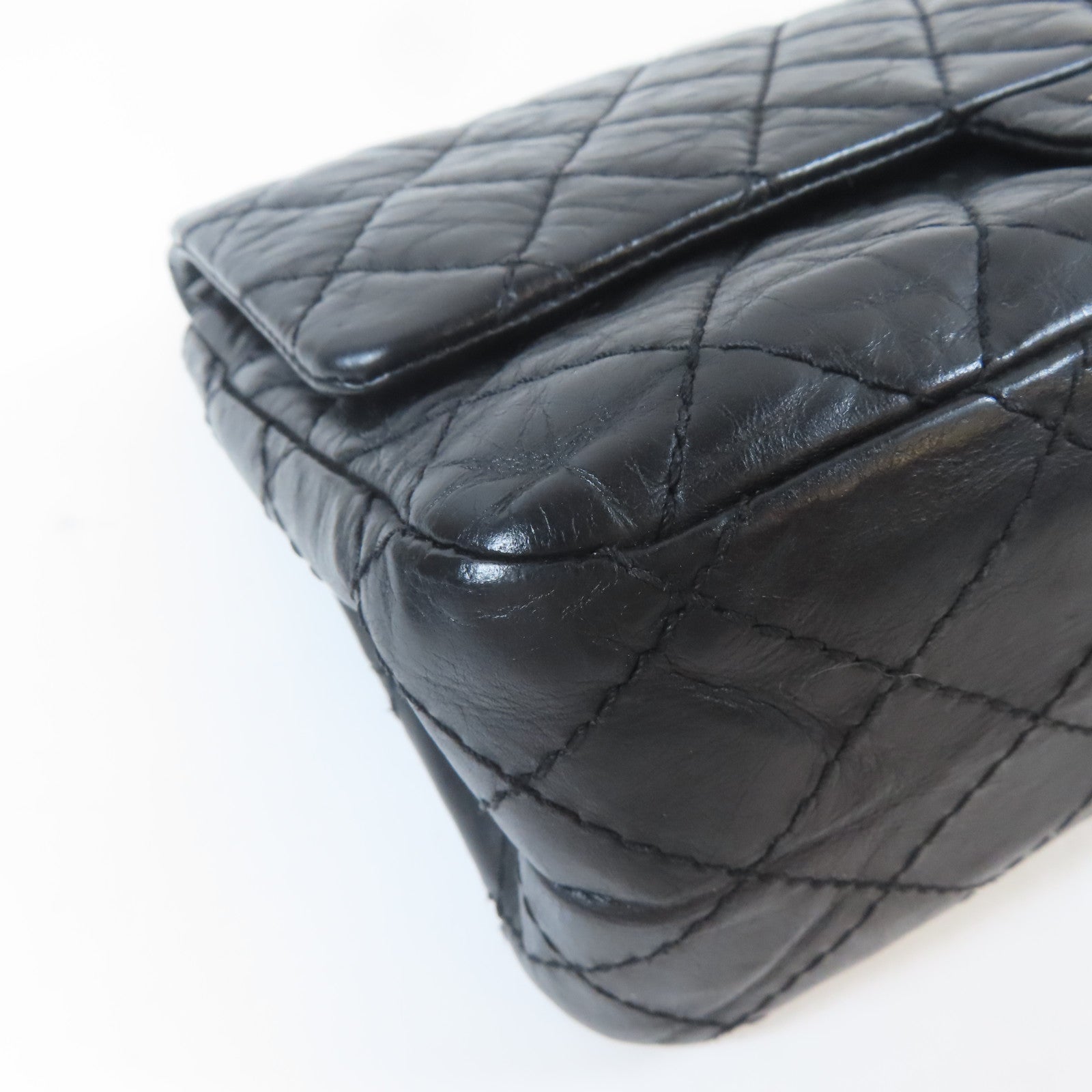 CHANEL 菱格牛皮皮革2.55 Chain Shoulder Bag黑扣鏈帶肩背袋黑色