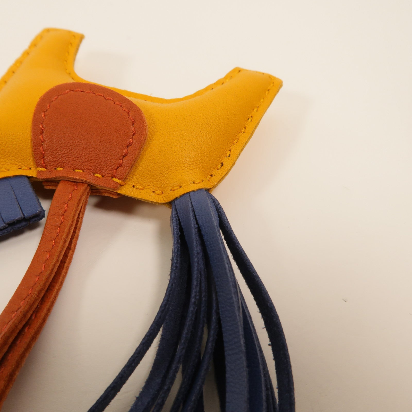 HERMES Milo皮革Rodeo PM掛飾9V Jaune d'Or/R2 Bleu Agate/3B Cornaline