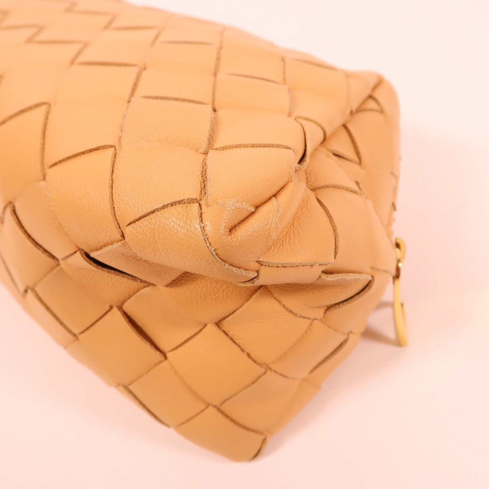 BOTTEGA VENETA 【激減優惠】羊皮皮革Pouch金扣化妝袋