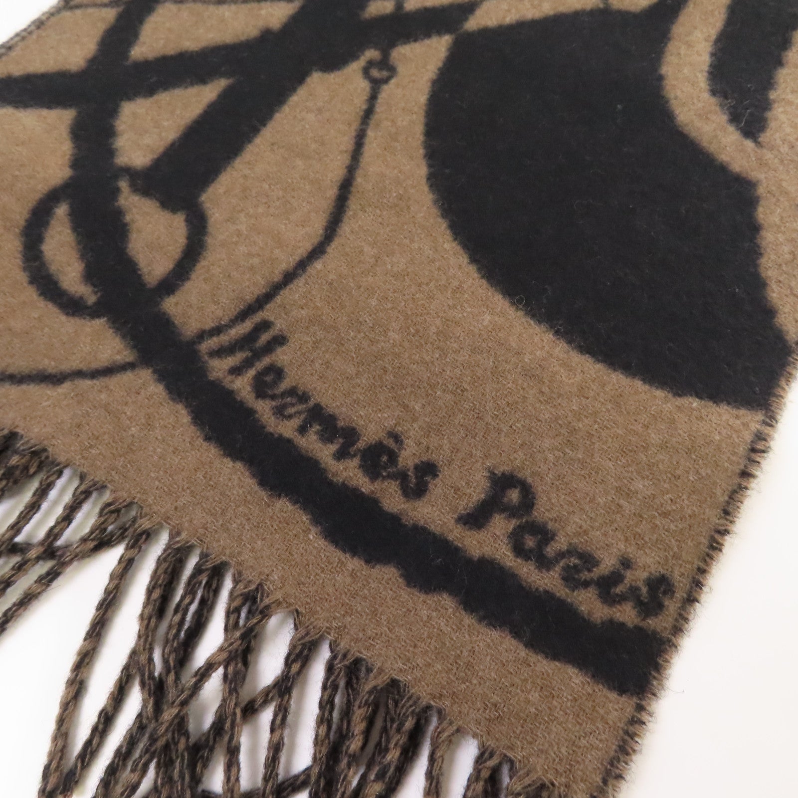HERMES 【激減優惠】羊絨Scarf圍巾Noir黑色/Etoupe啡色
