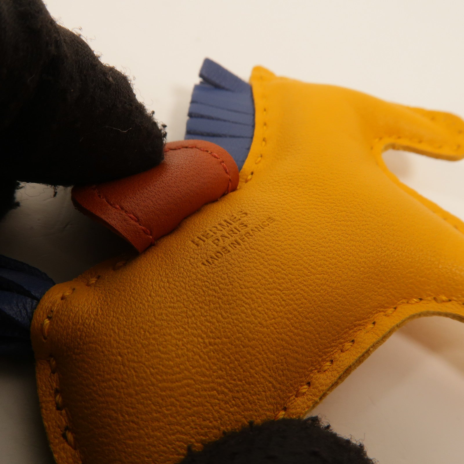 HERMES Milo皮革Rodeo PM掛飾9V Jaune d'Or/R2 Bleu Agate/3B Cornaline
