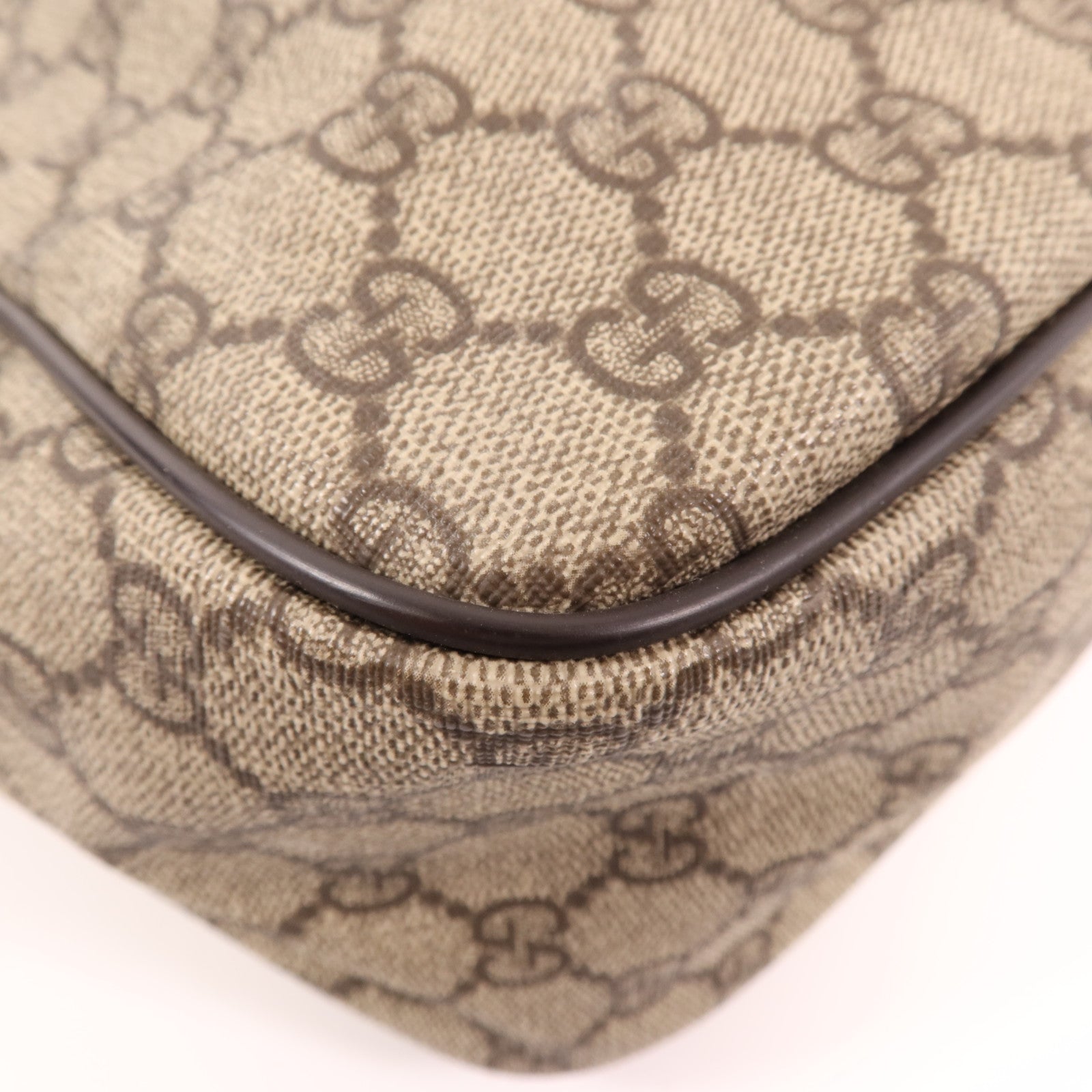 GUCCI 塗層帆布Shoulder Bag金扣肩背袋