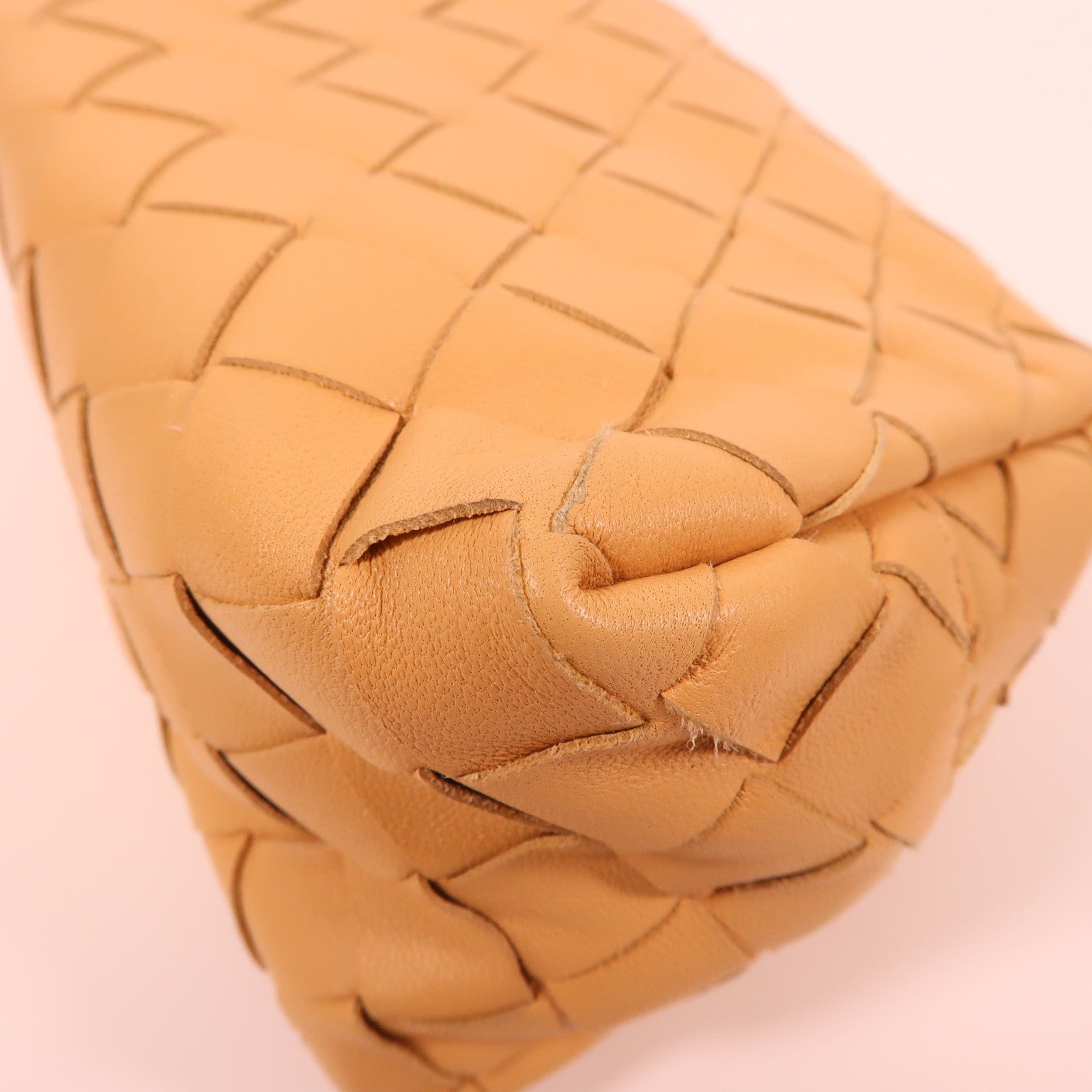 BOTTEGA VENETA 【激減優惠】羊皮皮革Pouch金扣化妝袋