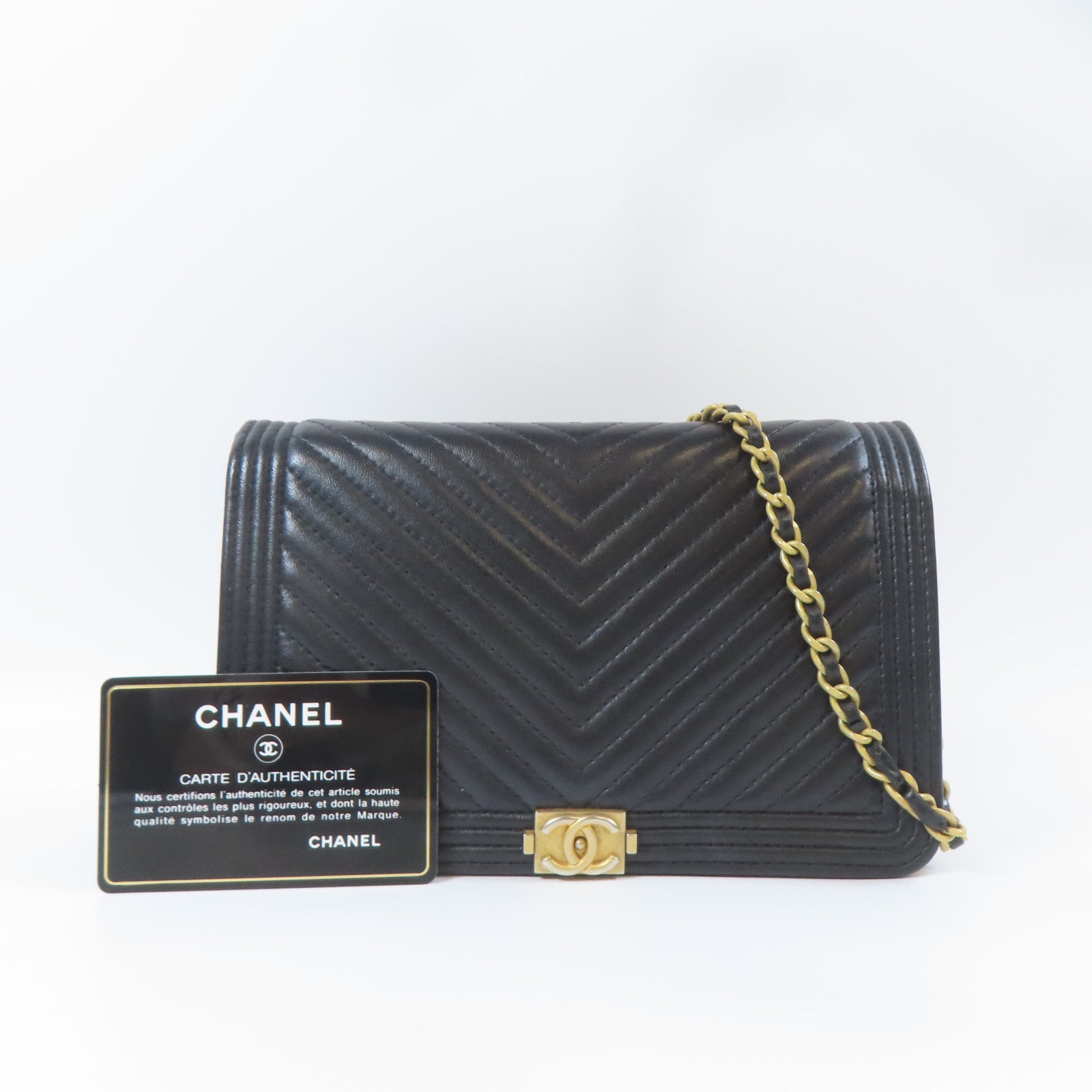 CHANEL 斜紋牛皮皮革Boy WOC Wallet On Chain金扣鏈帶肩背袋黑色