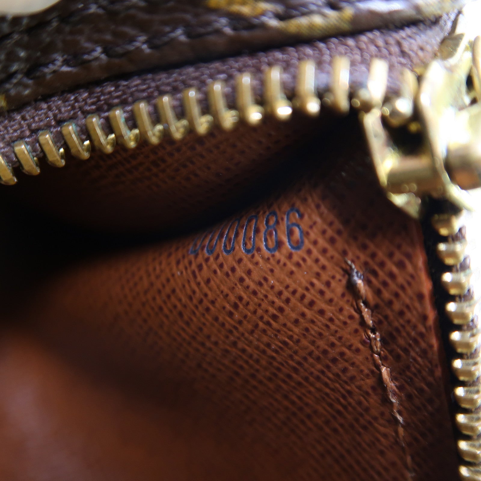 LOUIS VUITTON Monogram Papillon金扣手挽袋/肩背袋啡色