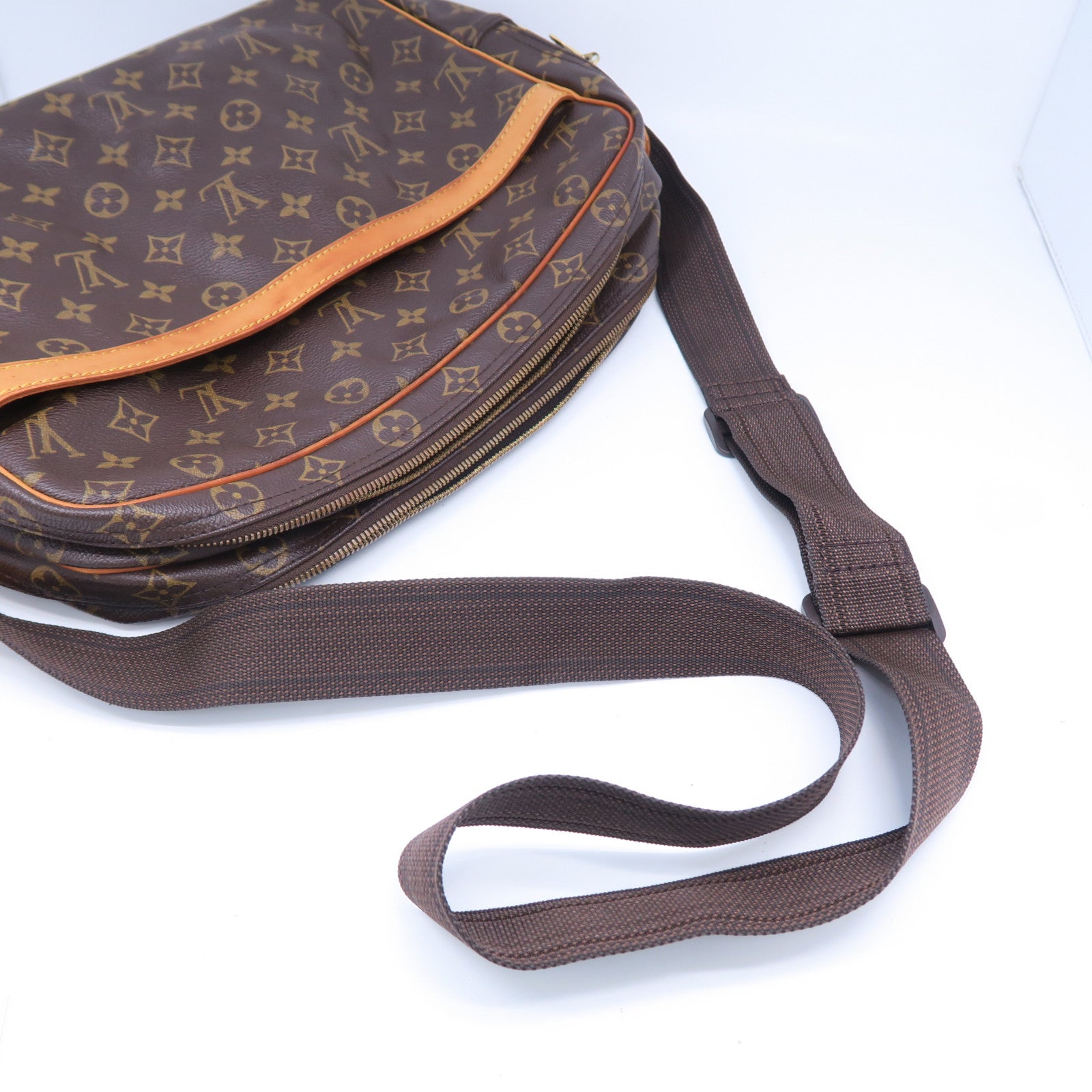 LOUIS VUITTON 【激減優惠】Monogram Reporter GM金扣肩背袋啡色