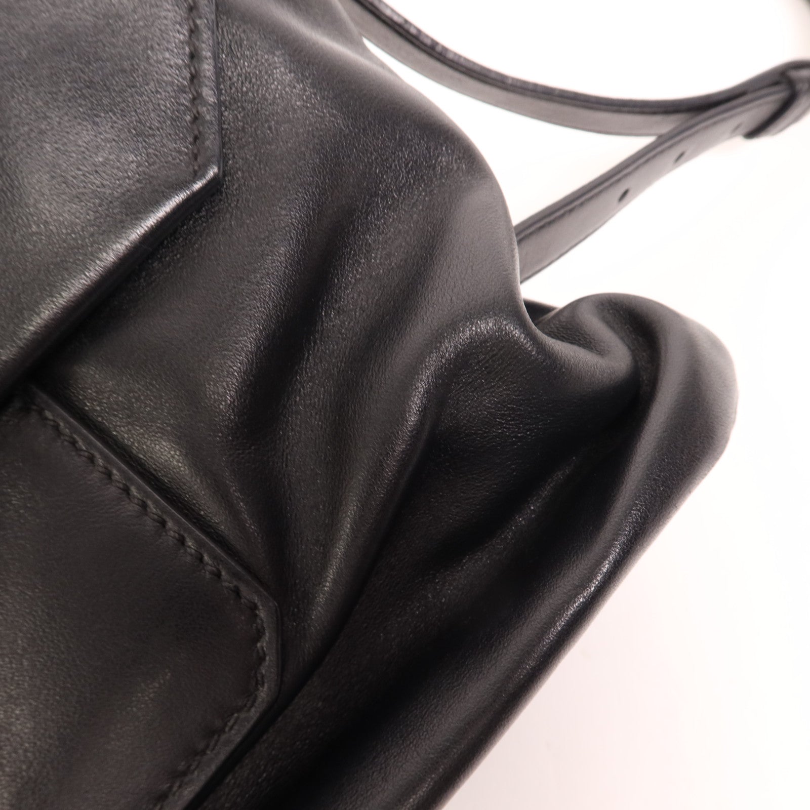 Miu Miu 牛皮皮革2 Way Shoulder金扣手挽肩背兩用袋