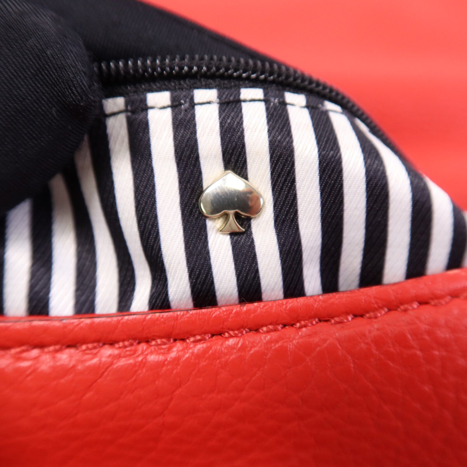 Kate Spade 皮革Jackson Street Harlyn金扣肩背袋