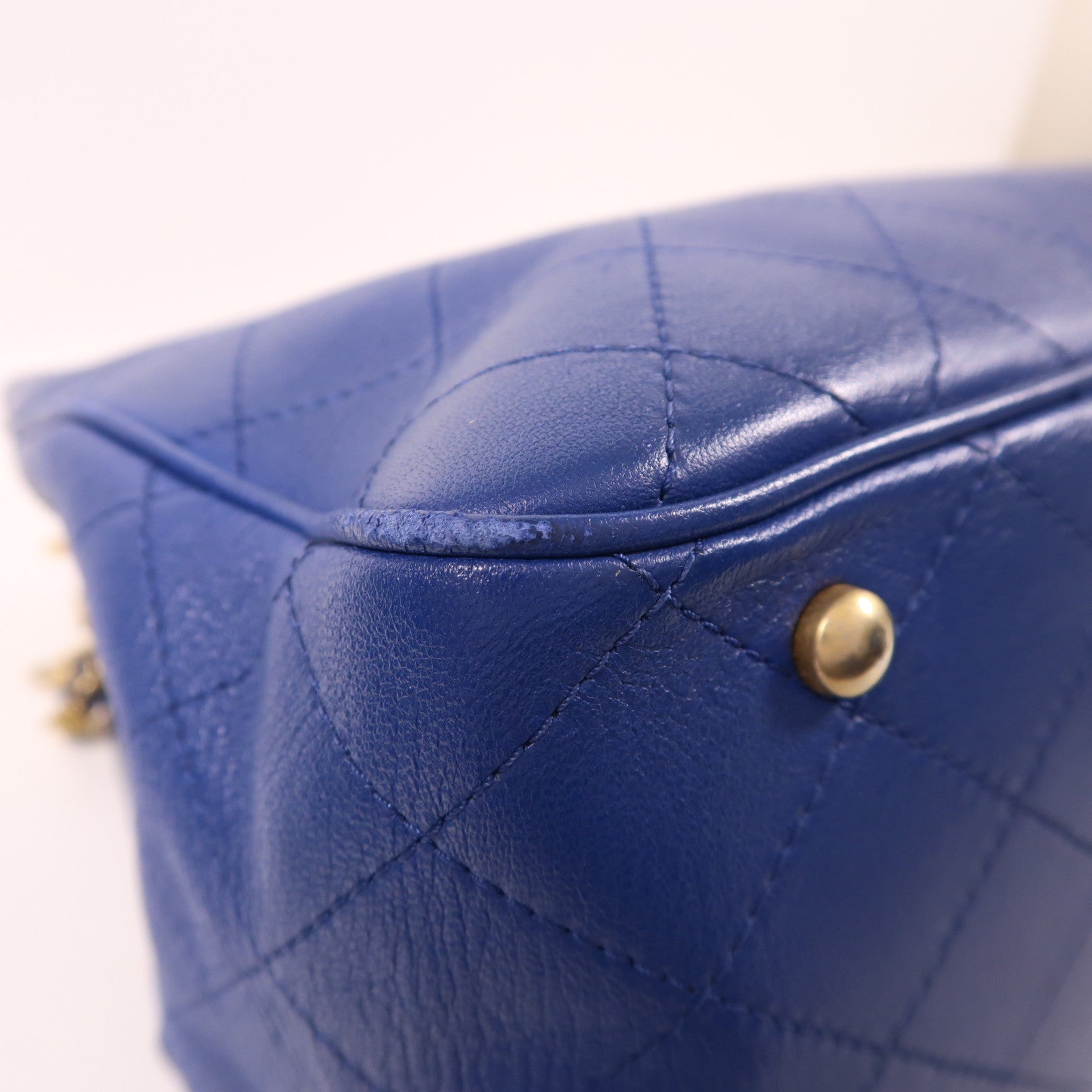CHANEL【激減優惠】 牛皮皮革Shoulder Bag金扣肩背袋