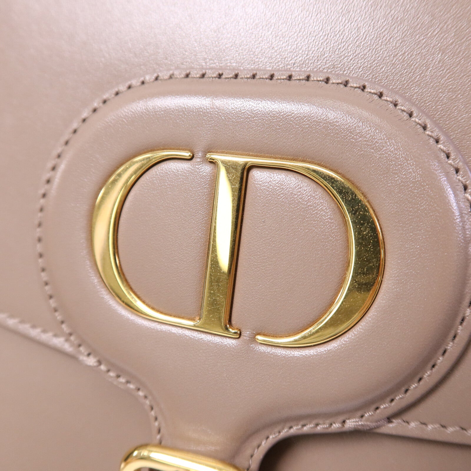 Dior 牛皮皮革Bobby Large金扣肩背袋