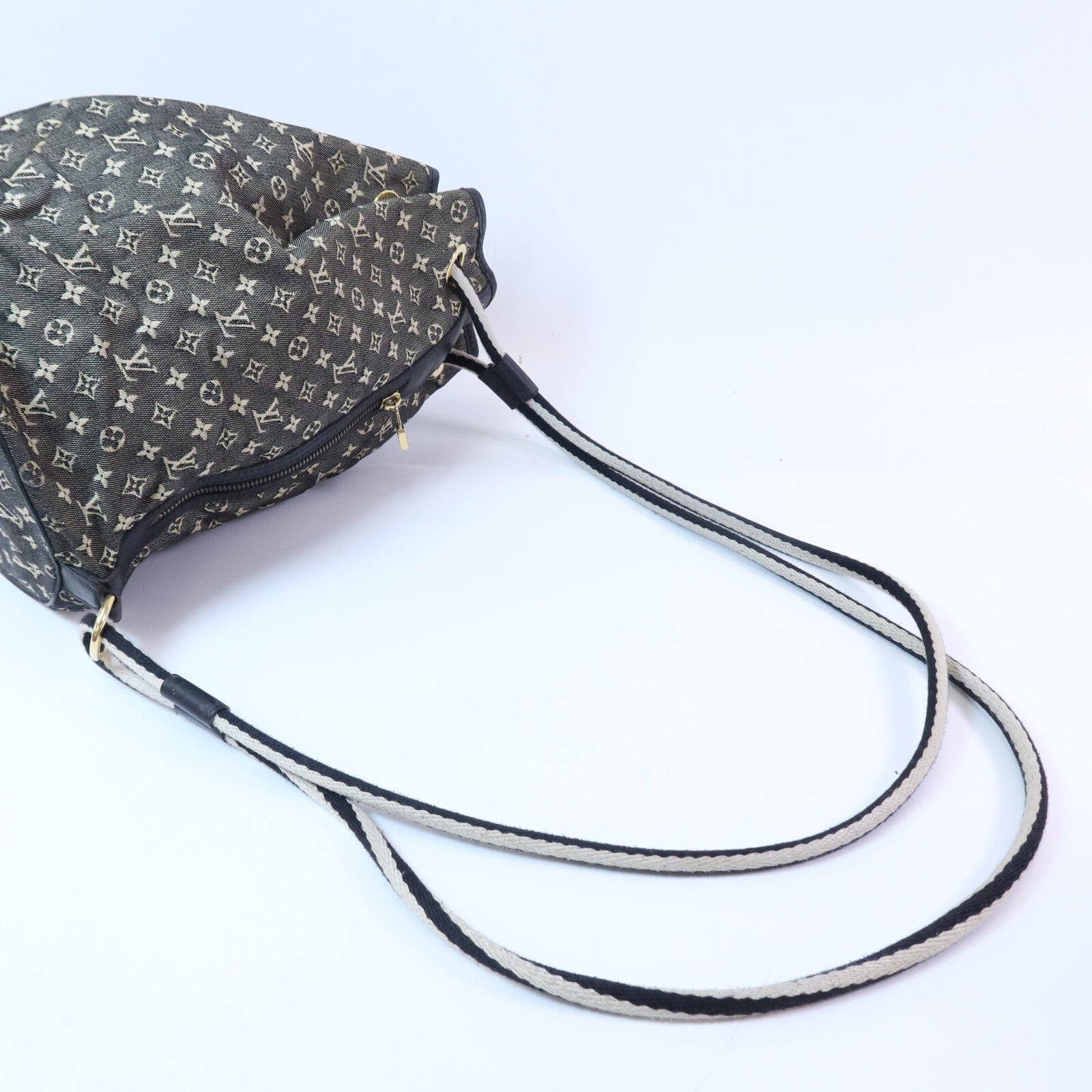 LOUIS VUITTON Monogram Mini Lin Betsy金扣背包