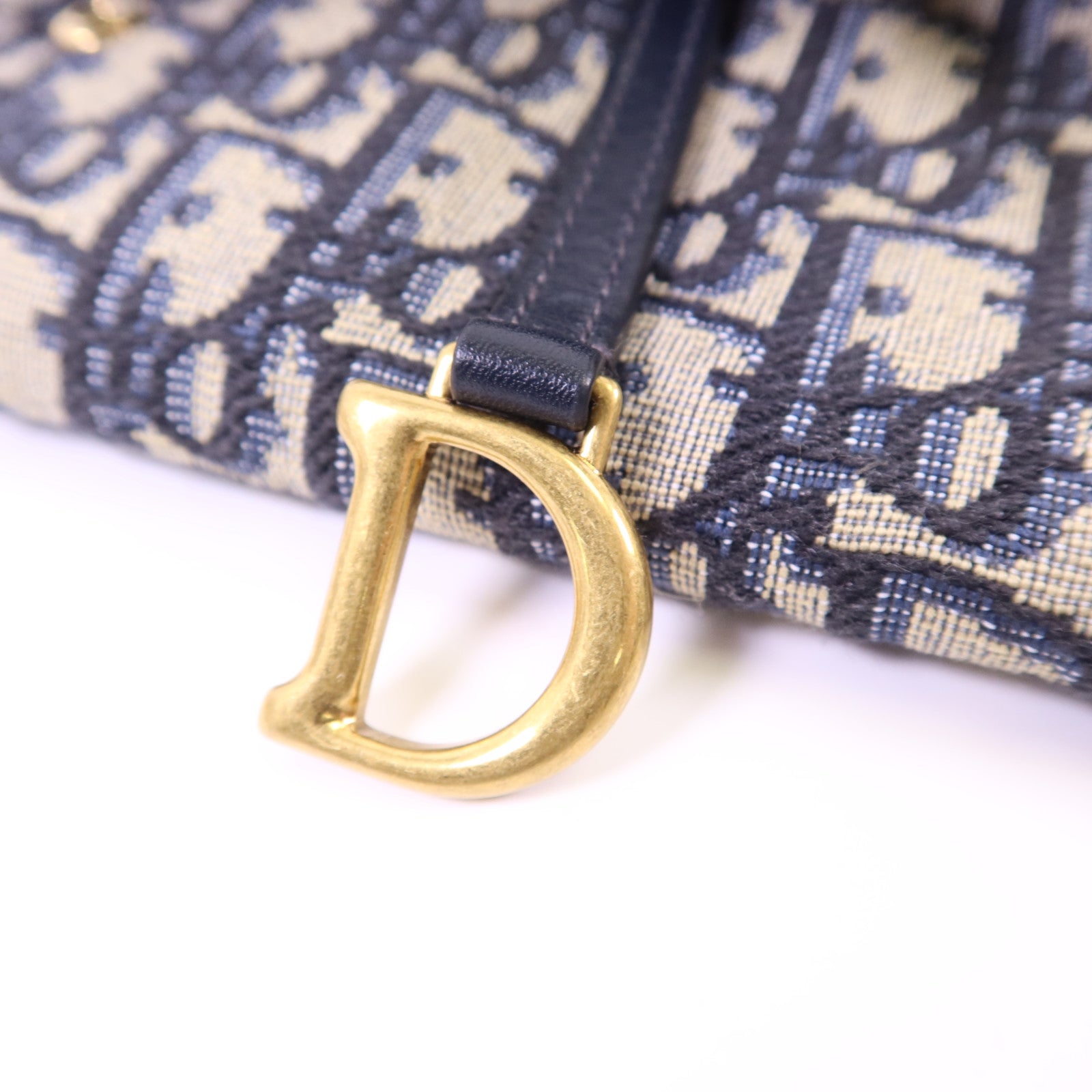 Dior 帆布Small Saddle Pouch金扣鏈帶肩背袋