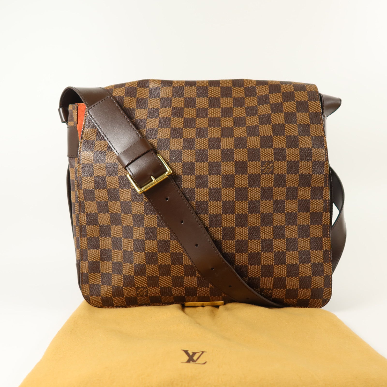 LOUIS VUITTON Damier Bastille金扣肩背袋