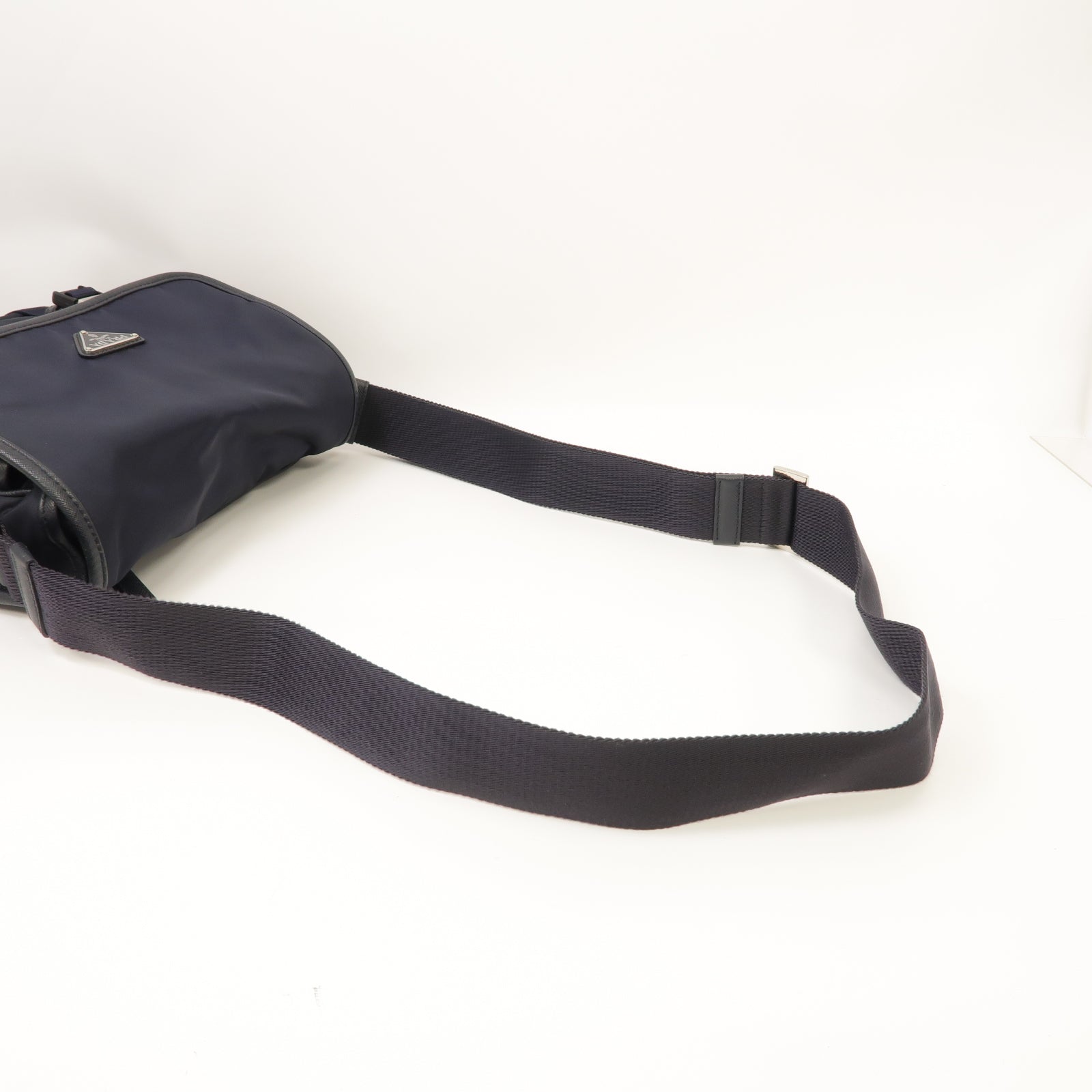 PRADA 尼龍/Saffiano皮革Messenger Bag銀扣肩背袋藍色