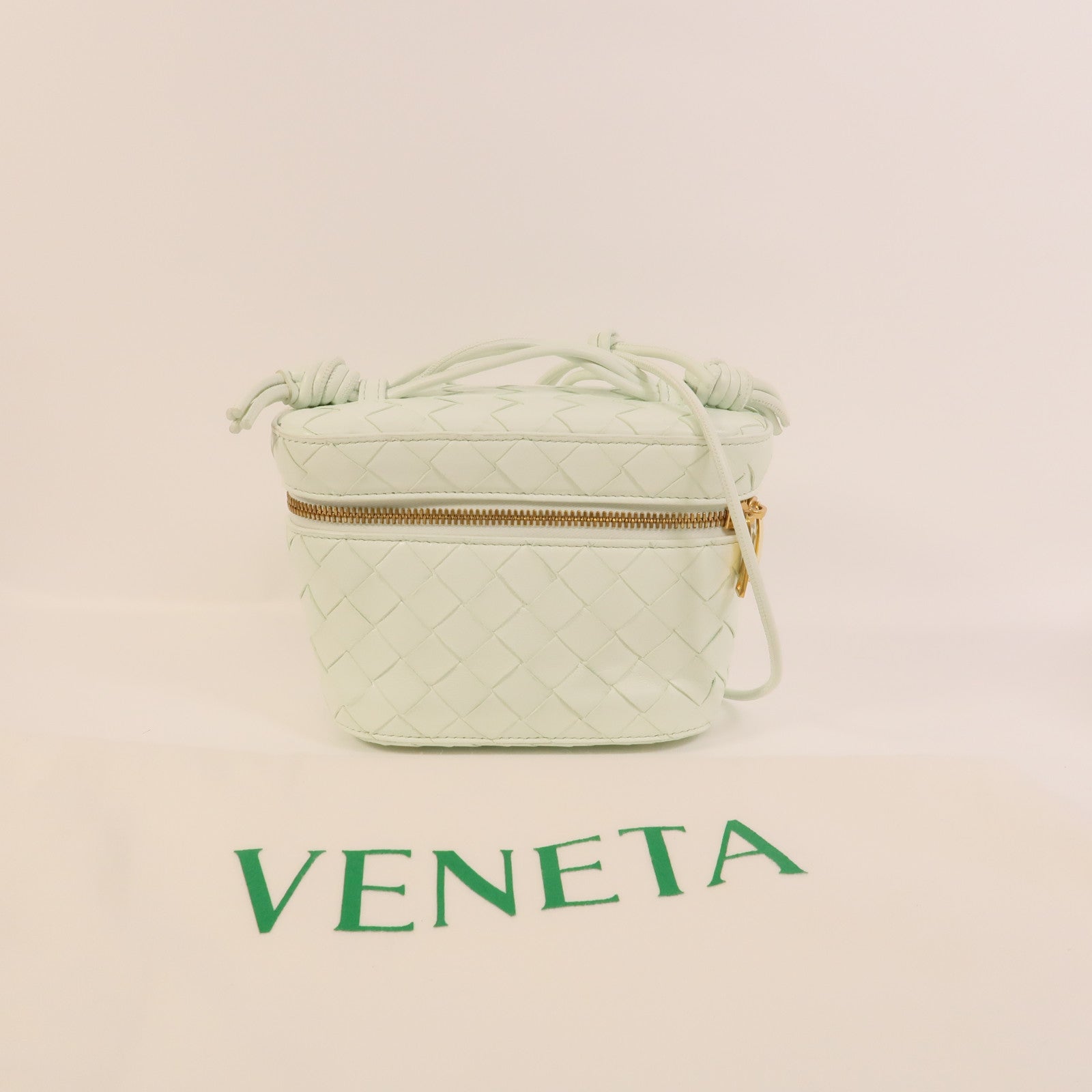 BOTTEGA VENETA 羊皮皮革Mini Intrecciato Vanity Case肩背袋