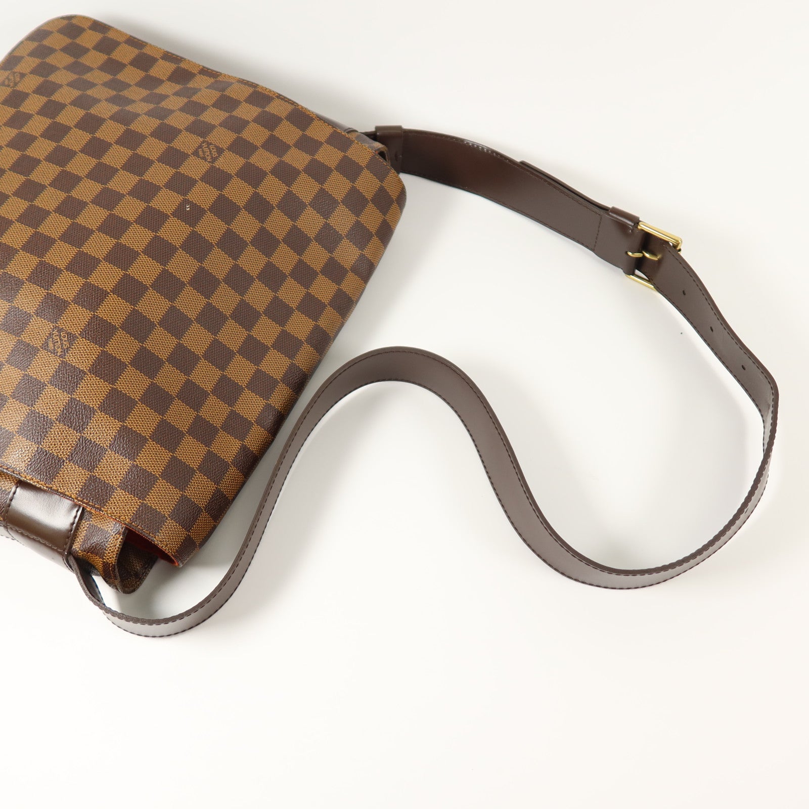 LOUIS VUITTON Damier Bastille金扣肩背袋