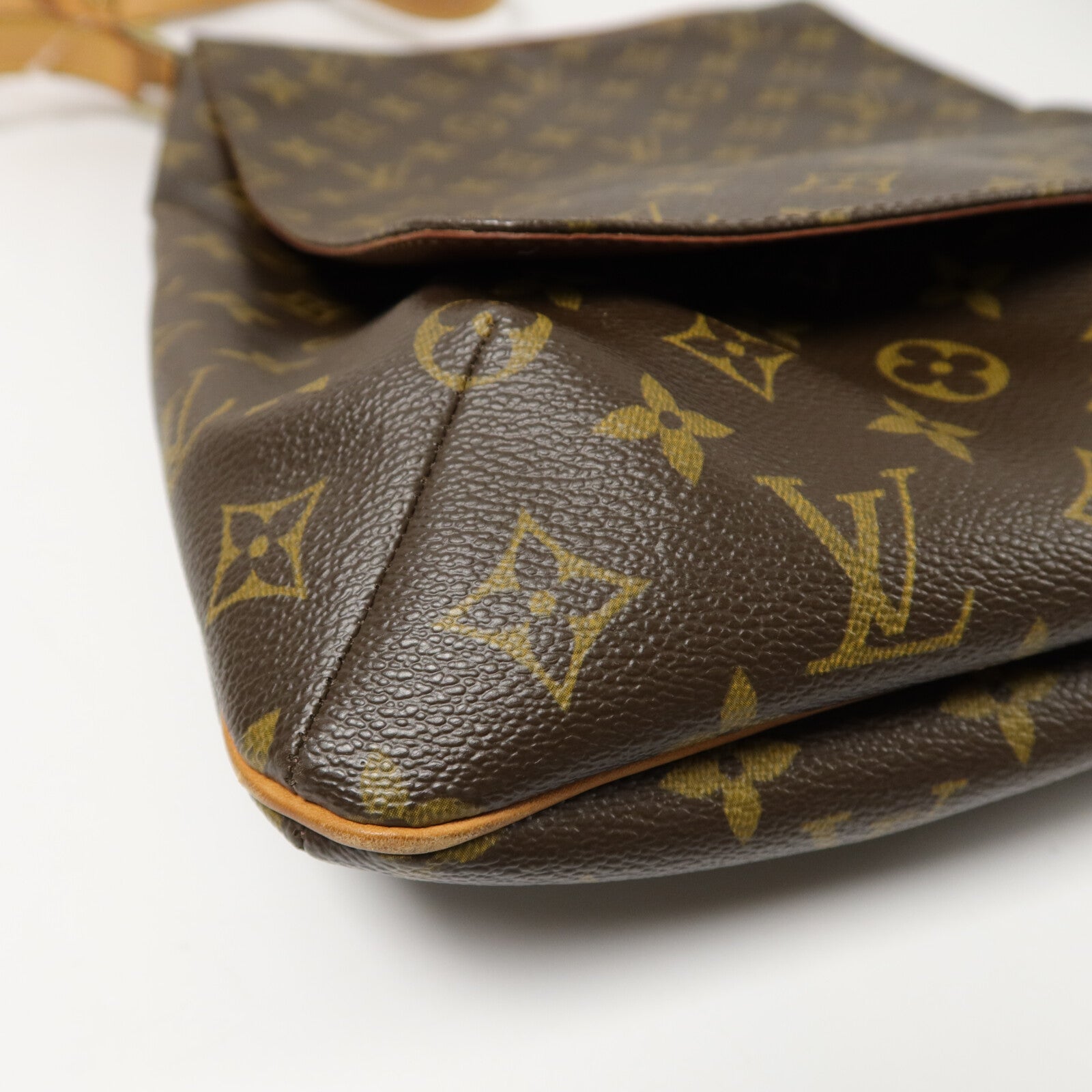 LOUIS VUITTON Monogram Musette肩背袋