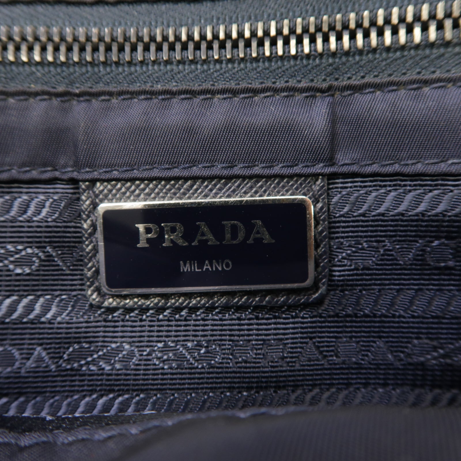 PRADA 尼龍/Saffiano皮革Messenger Bag銀扣肩背袋藍色
