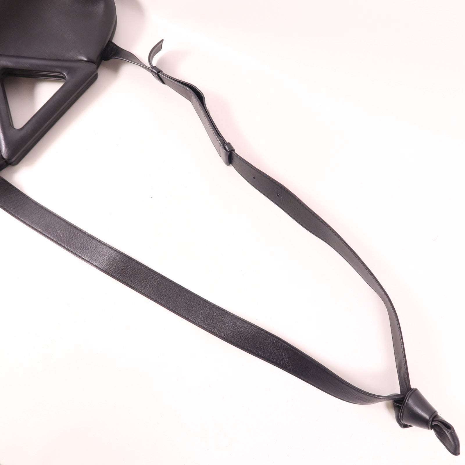 BOTTEGA VENETA 【激減優惠】牛皮皮革Point Medium手挽肩背兩用袋