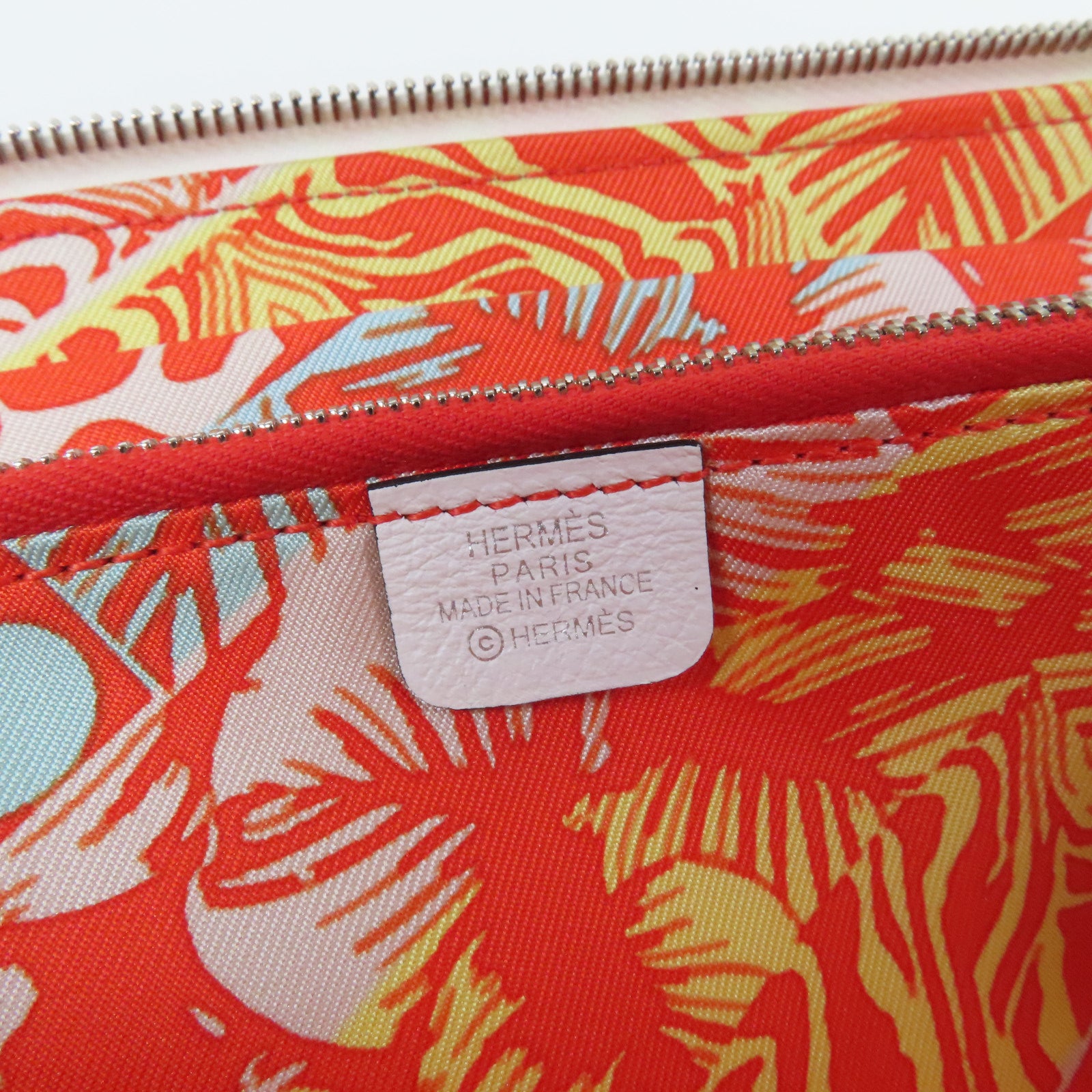 HERMES 【激減優惠】Evercolor皮革Silk In Classic Long Wallet銀扣長錢包白色