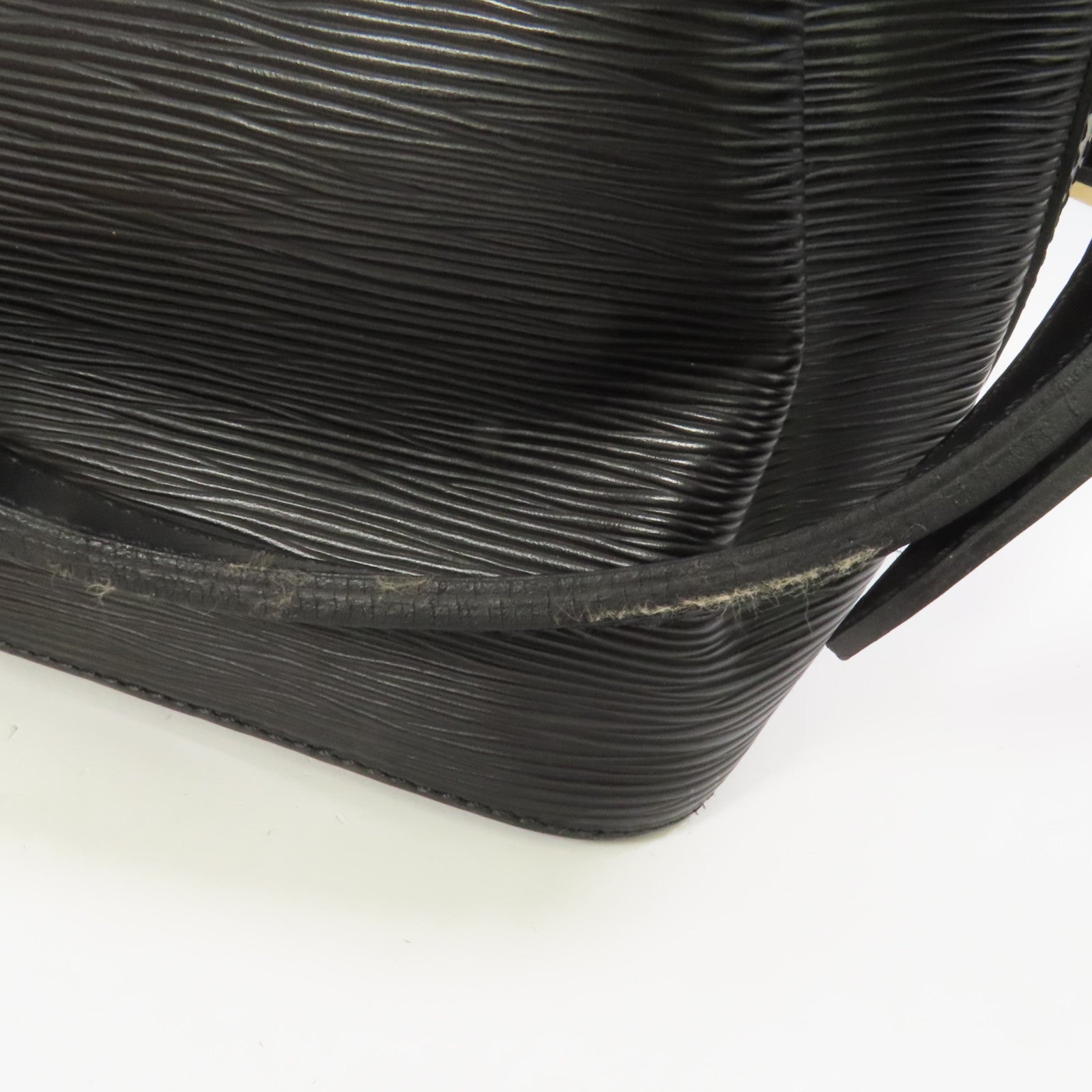 LOUIS VUITTON Epi Petit Noe金扣肩背袋