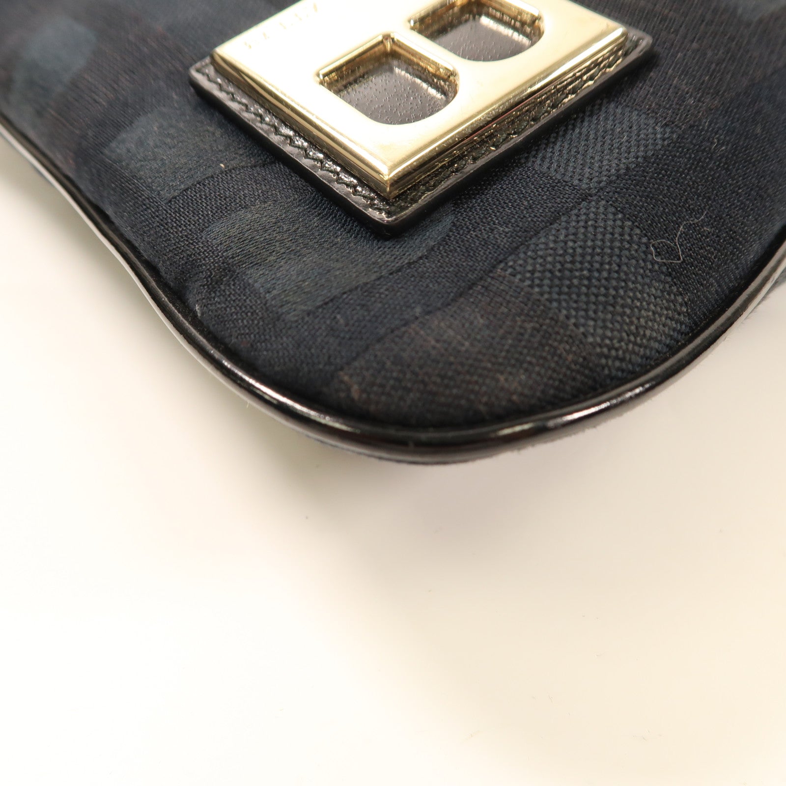 BALLY 【激減優惠】帆布Shoulder Bag銀扣肩背袋