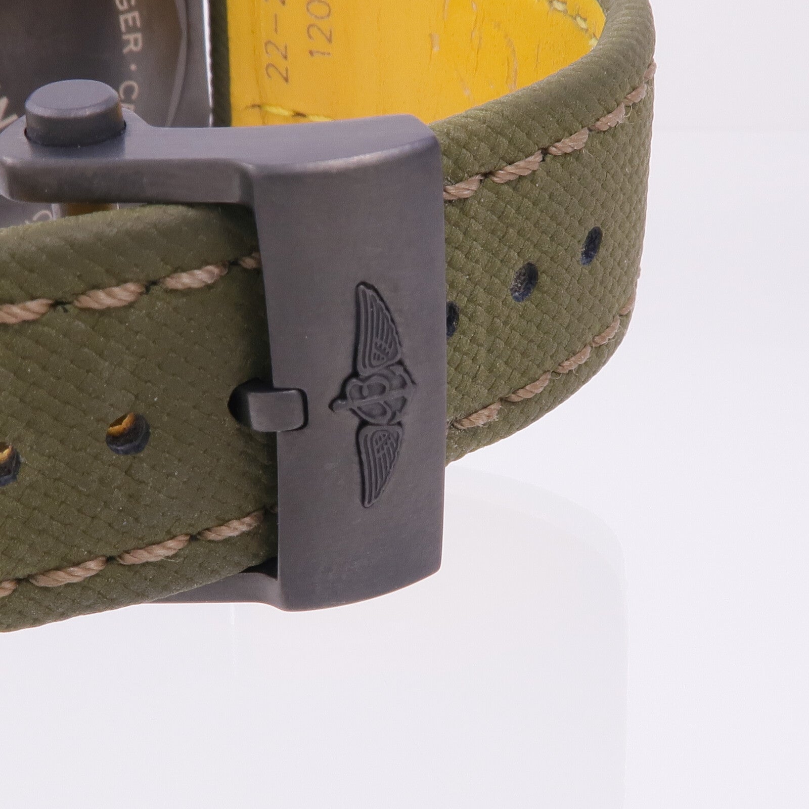 BREITLING Avenger Chronograph 45 V13317