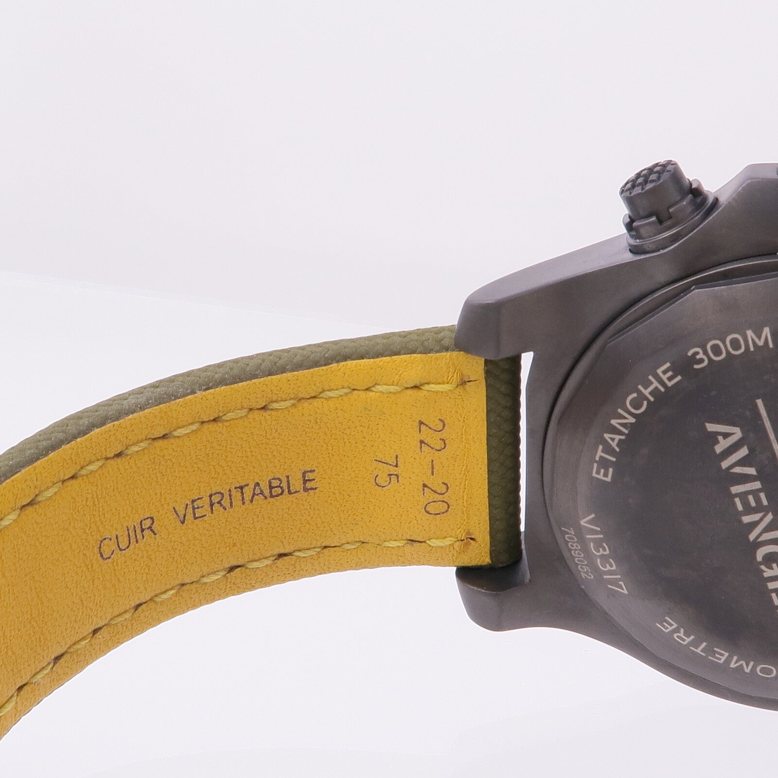 BREITLING Avenger Chronograph 45 V13317