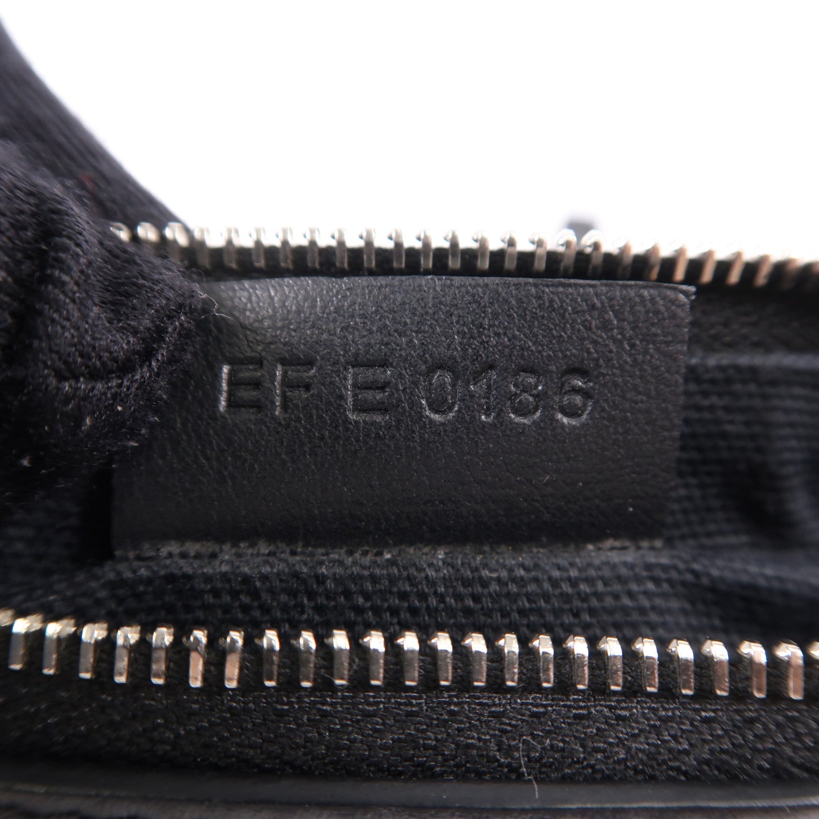 GIVENCHY 牛皮皮革Pandora銀扣鏈帶肩背袋