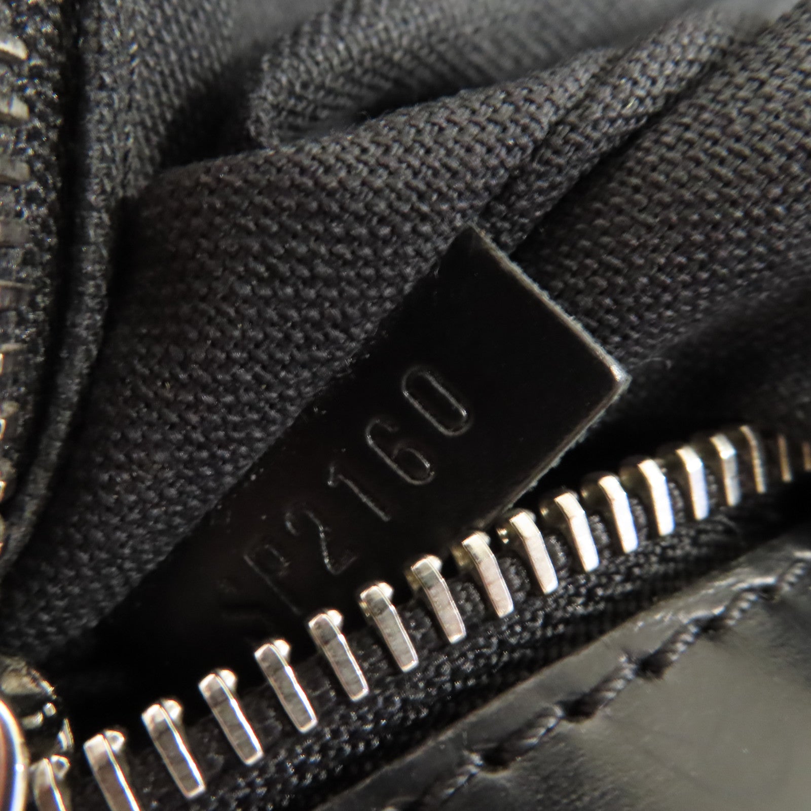 LOUIS VUITTON 【激減優惠】Damier Graphite Daniel GM Shoulder Bag肩背袋黑色/碳灰色