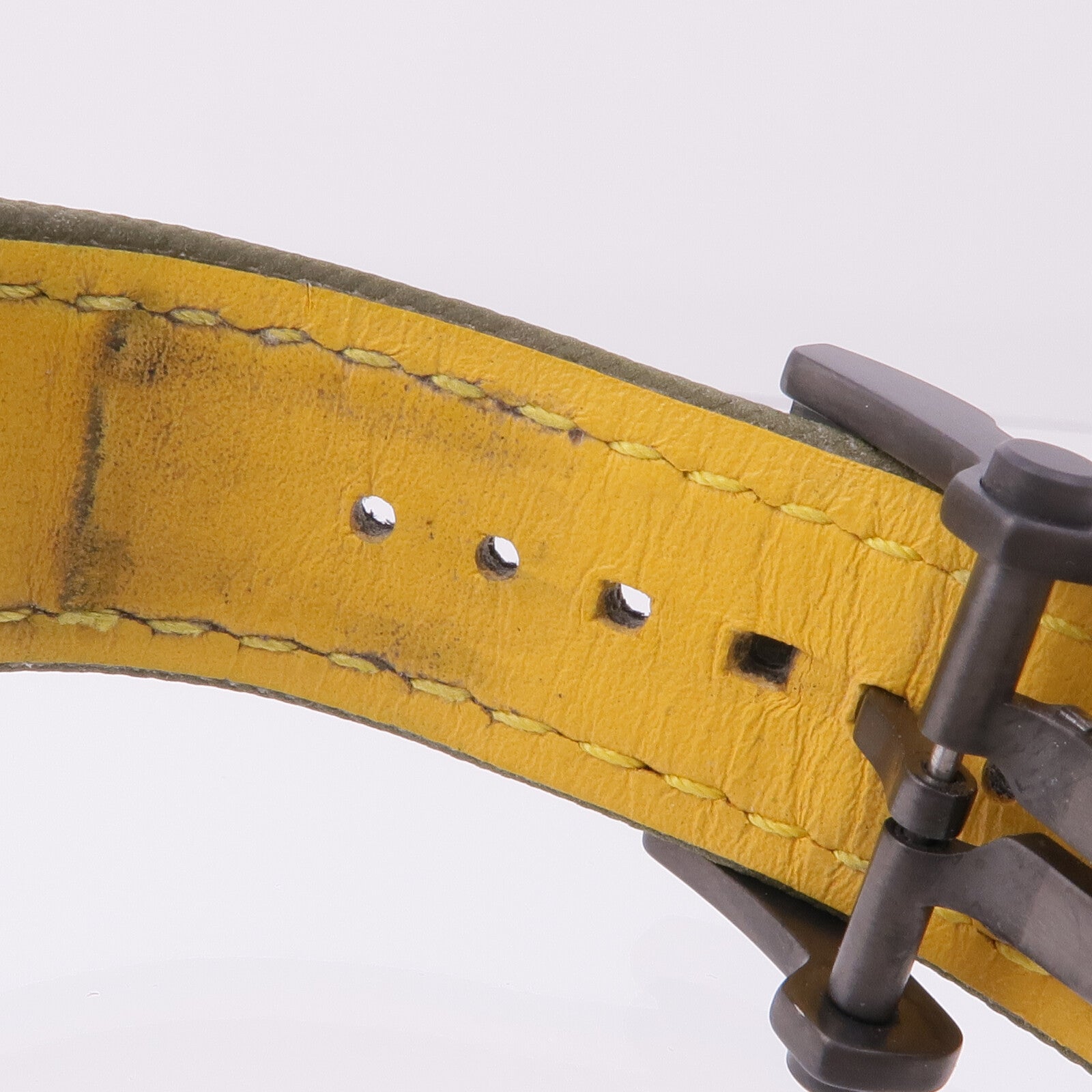 BREITLING Avenger Chronograph 45 V13317