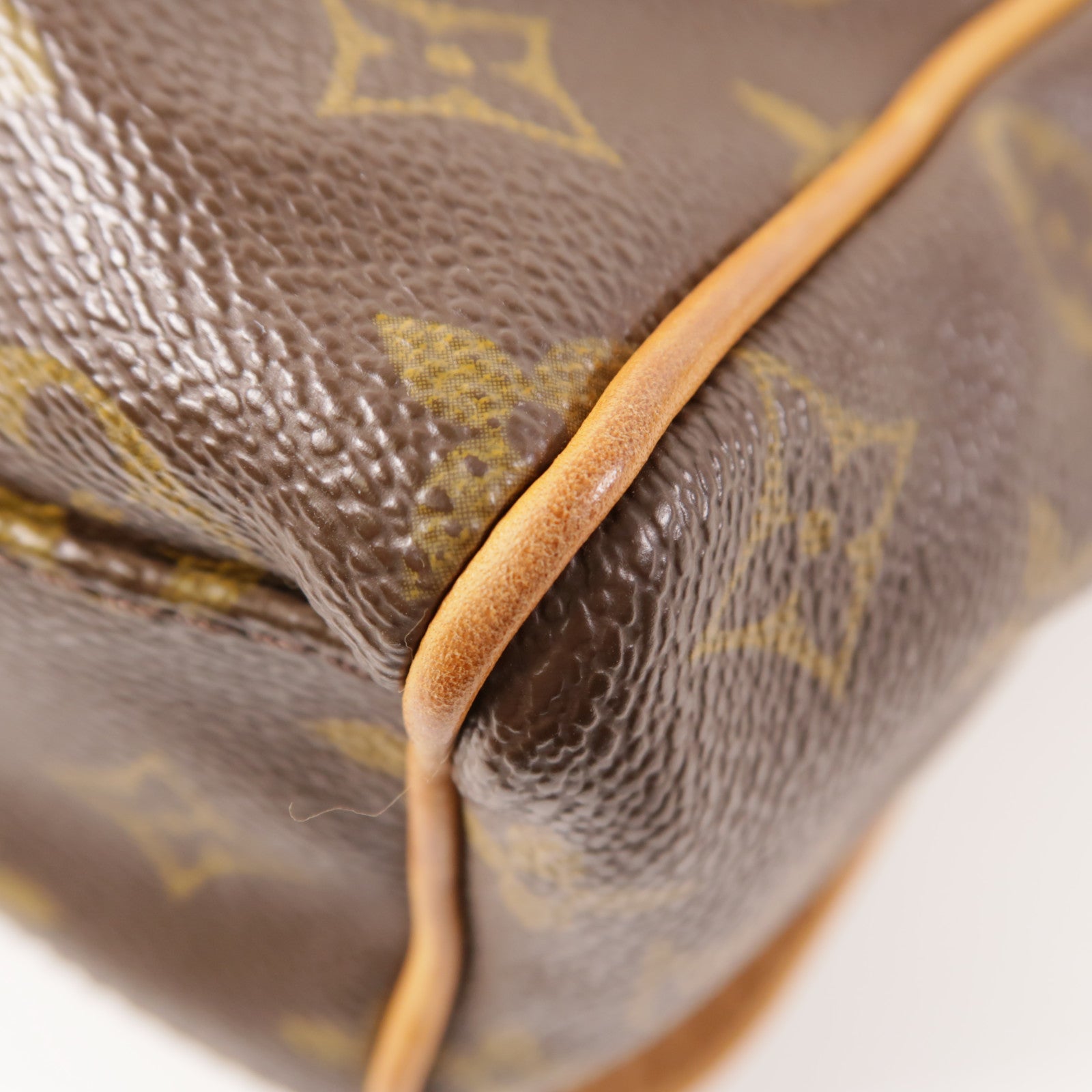 LOUIS VUITTON 【激減優惠】Monogram Abbesses金扣肩背袋