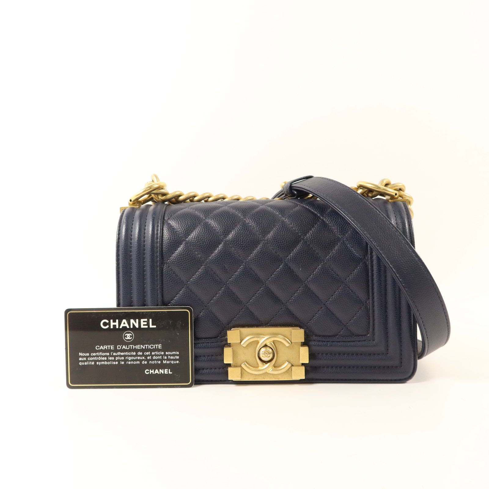 CHANEL 牛皮皮革Boy 20鏈帶肩背袋