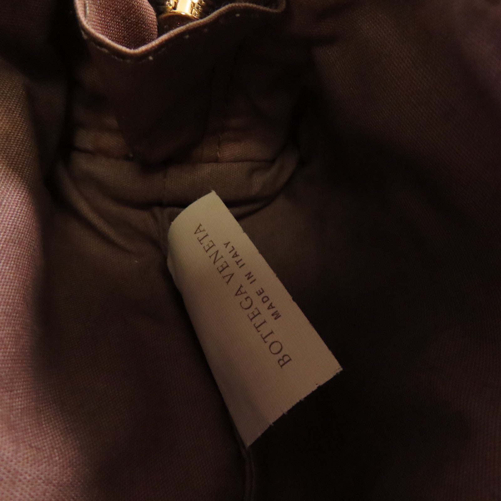 BOTTEGA VENETA 【激減優惠】織紋皮革Pouch金扣手拿包紫色
