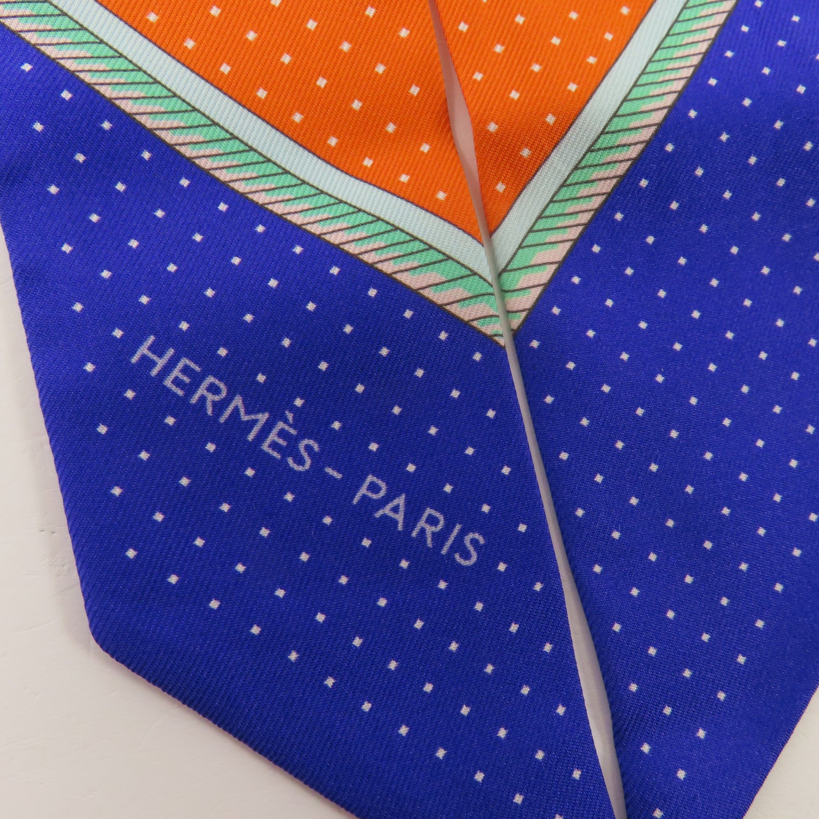 HERMES 絲質Twilly絲巾