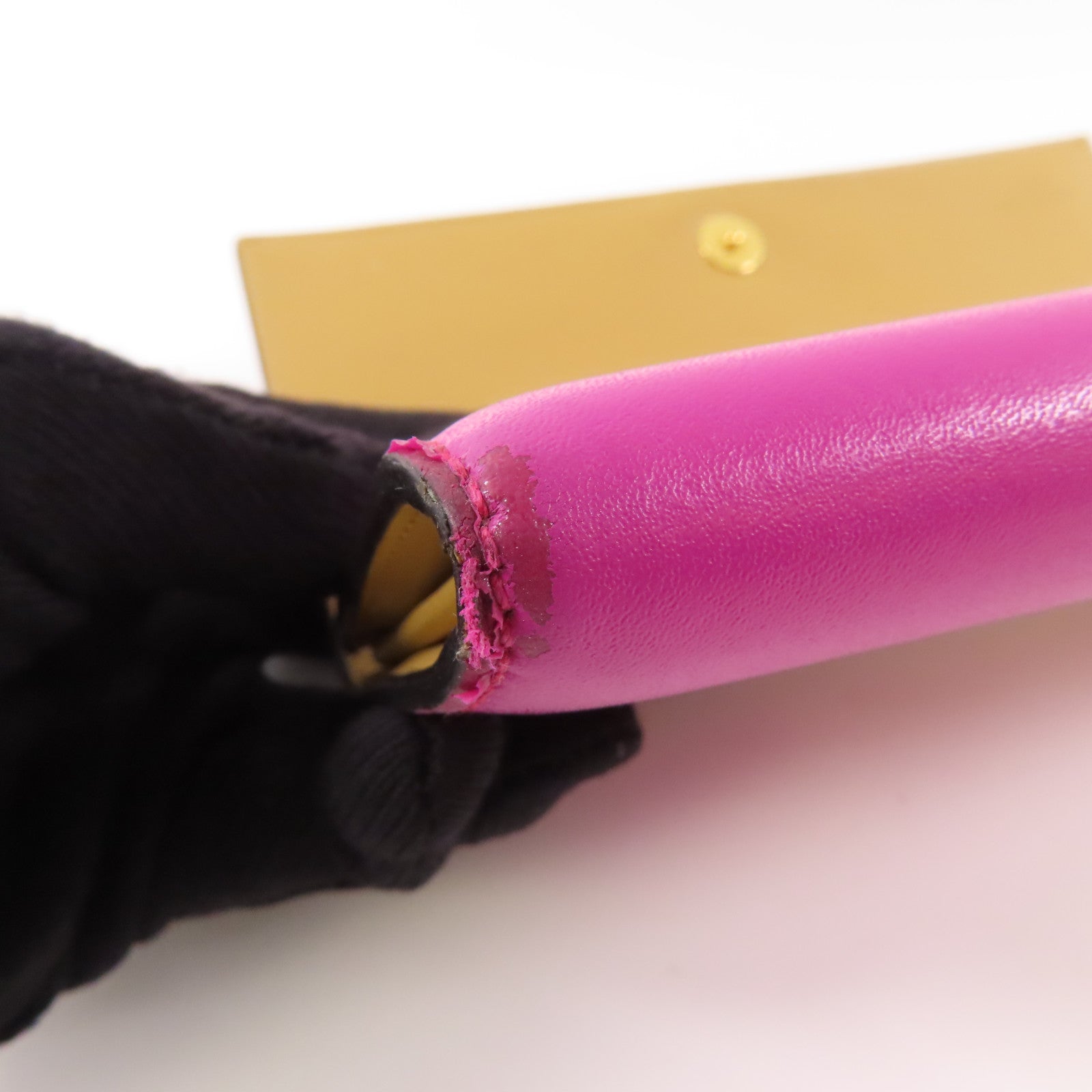 FENDI 【激減優惠】牛皮皮革Long Wallet金扣長錢包