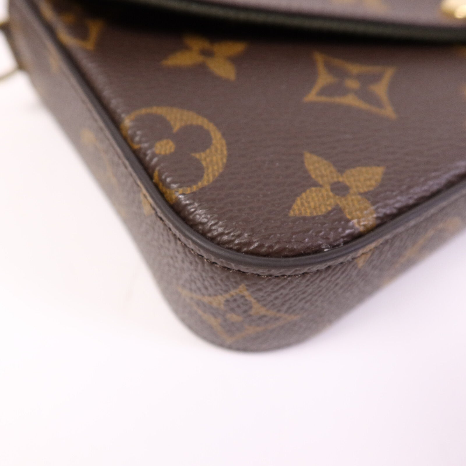 LOUIS VUITTON Monogram Felicie Strap & Go金扣肩背袋