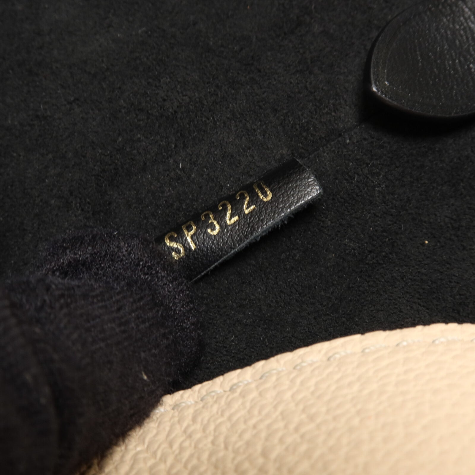 LOUIS VUITTON Monogram Giant/Monogram Empreinte Crafty Neo Noe MM手挽肩背兩用袋