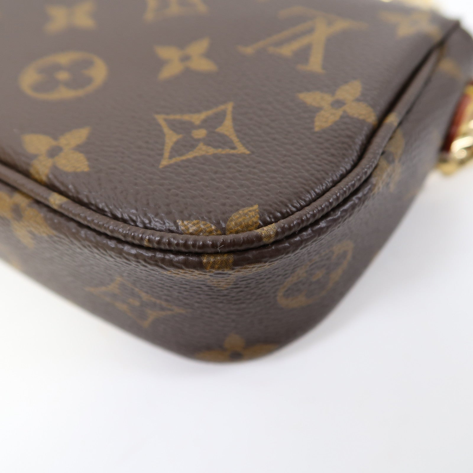 LOUIS VUITTON Monogram Wallet On Chain Ivy金扣肩背袋啡色