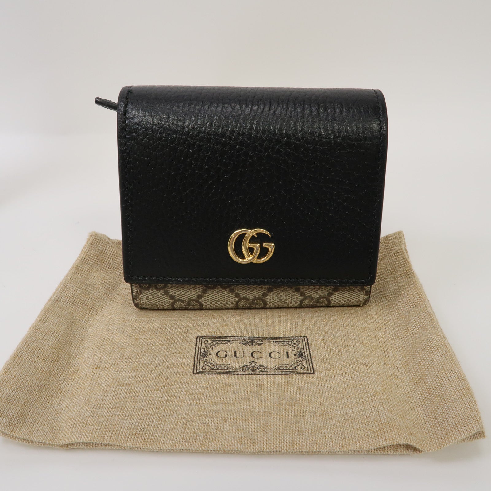 GUCCI 【清倉大減價】牛皮皮革GG Marmont Medium Wallet金扣折疊錢包黑色
