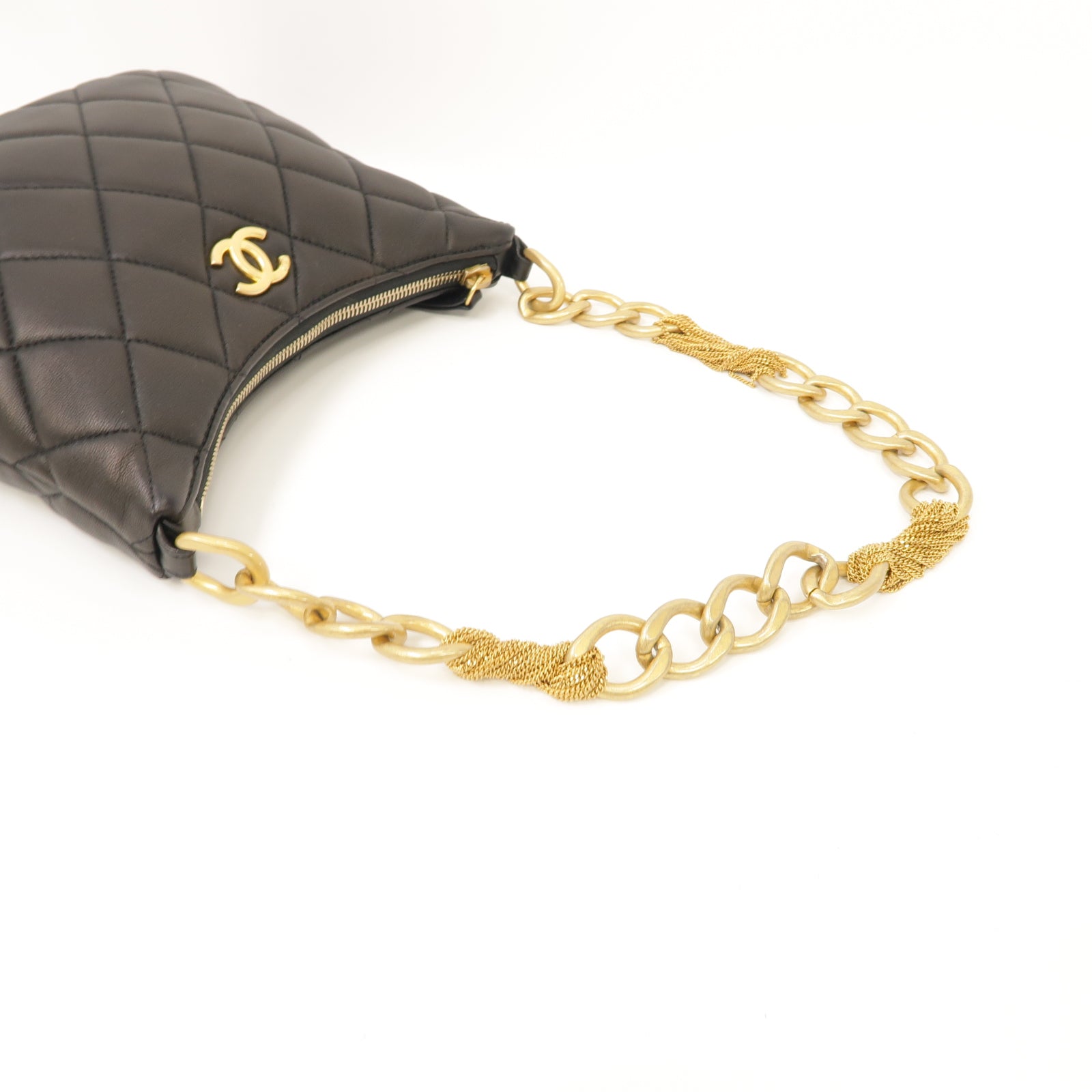 CHANEL 菱格牛皮皮革Chain Shoulder金扣肩背袋黑色