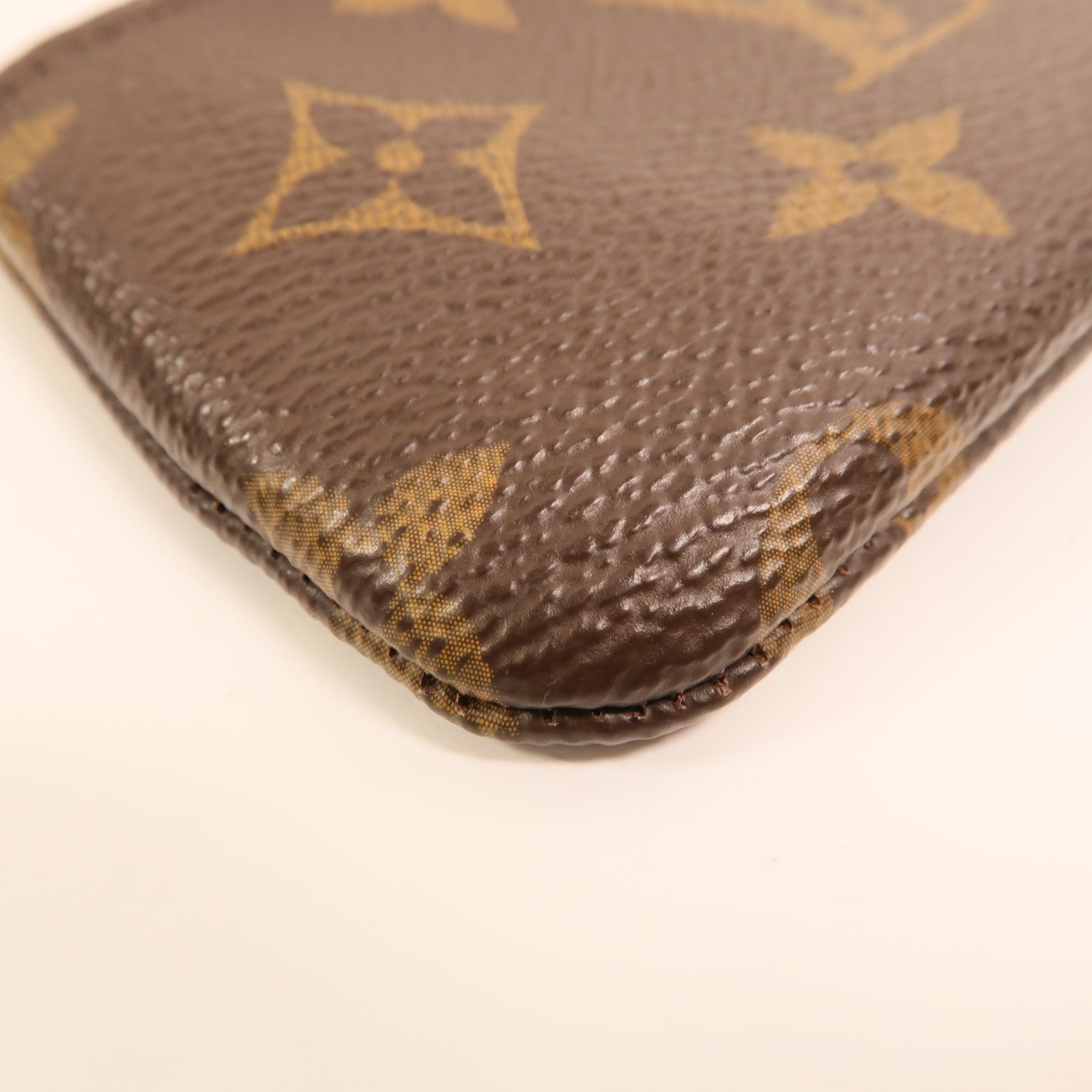 LOUIS VUITTON Monogram Key Pouch金扣鎖匙包