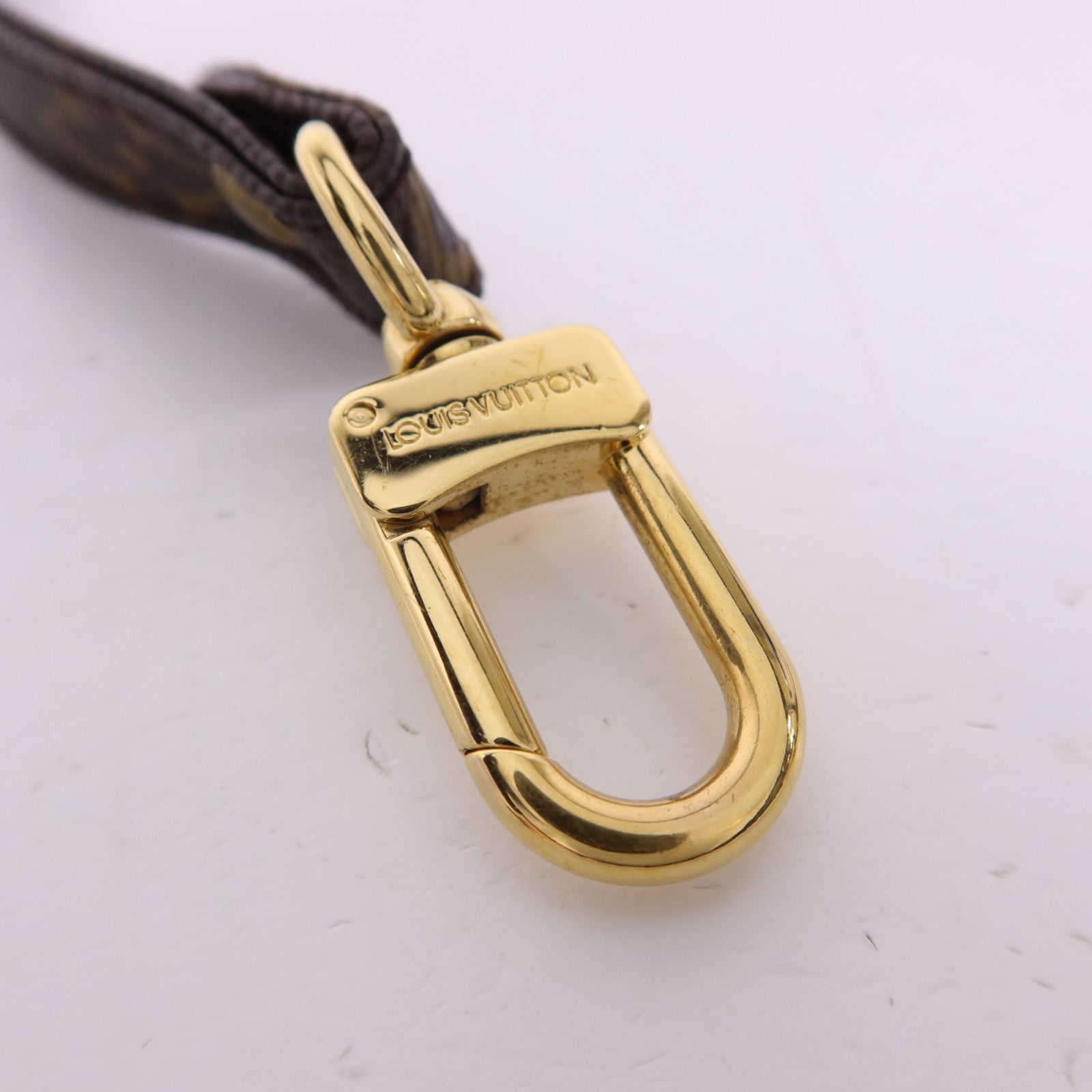 LOUIS VUITTON Monogram Shoulder Strap金扣肩帶