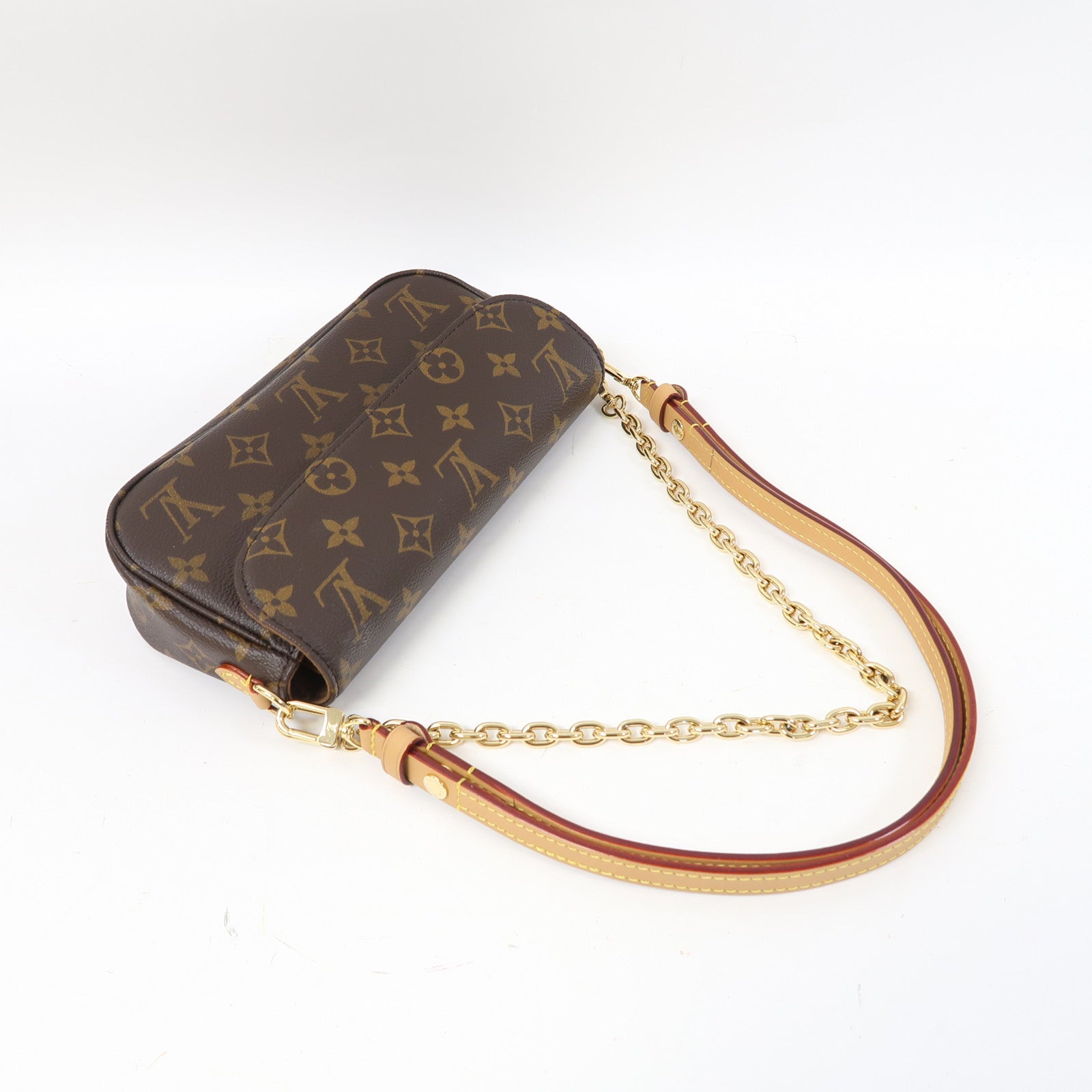 LOUIS VUITTON Monogram Wallet On Chain Ivy金扣肩背袋啡色