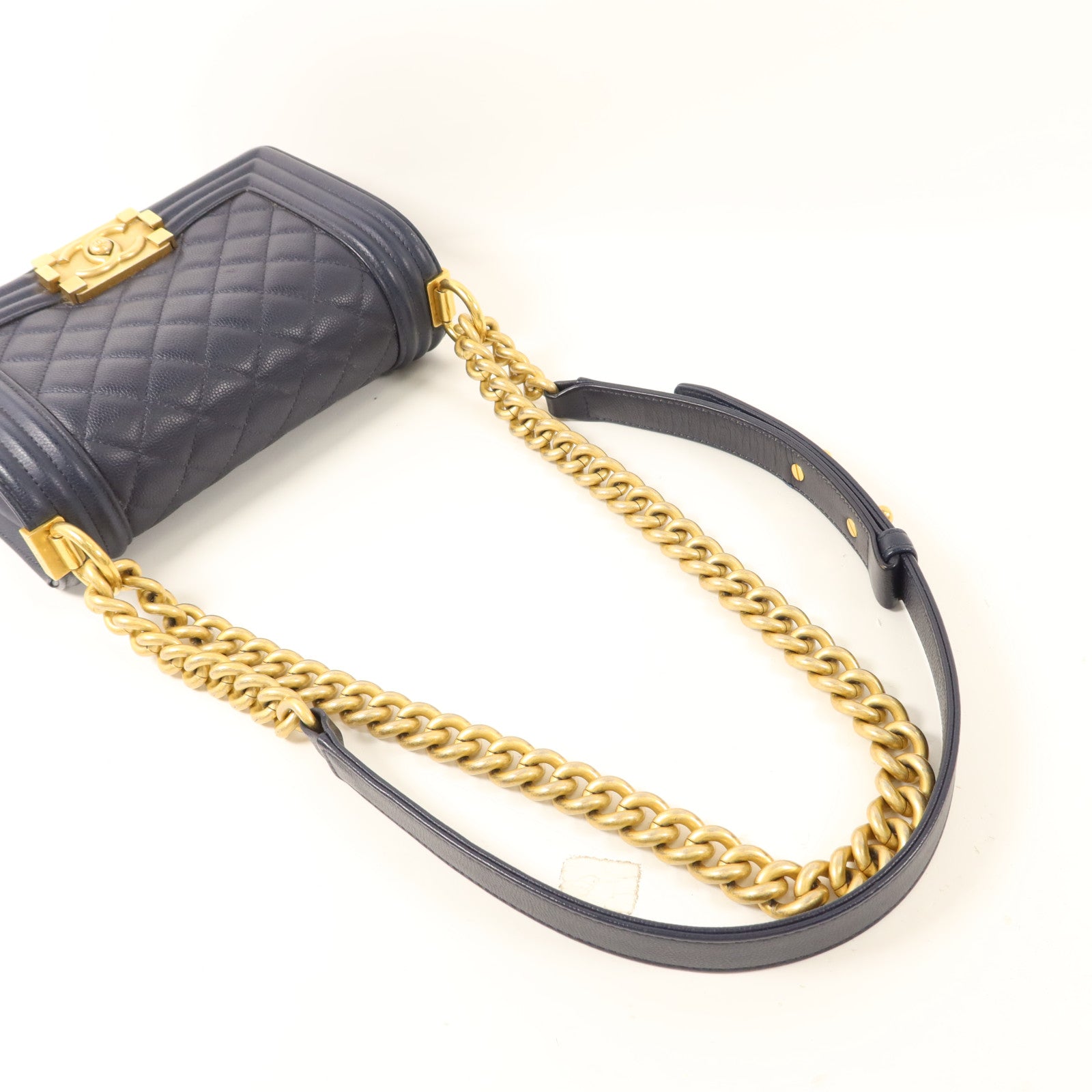 CHANEL 牛皮皮革Boy 20鏈帶肩背袋