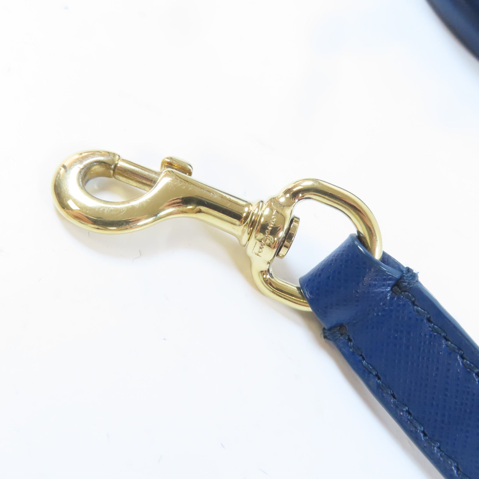 Salvatore Ferragamo 牛皮皮革2 Way Shoulder金扣手挽肩背兩用袋藍色