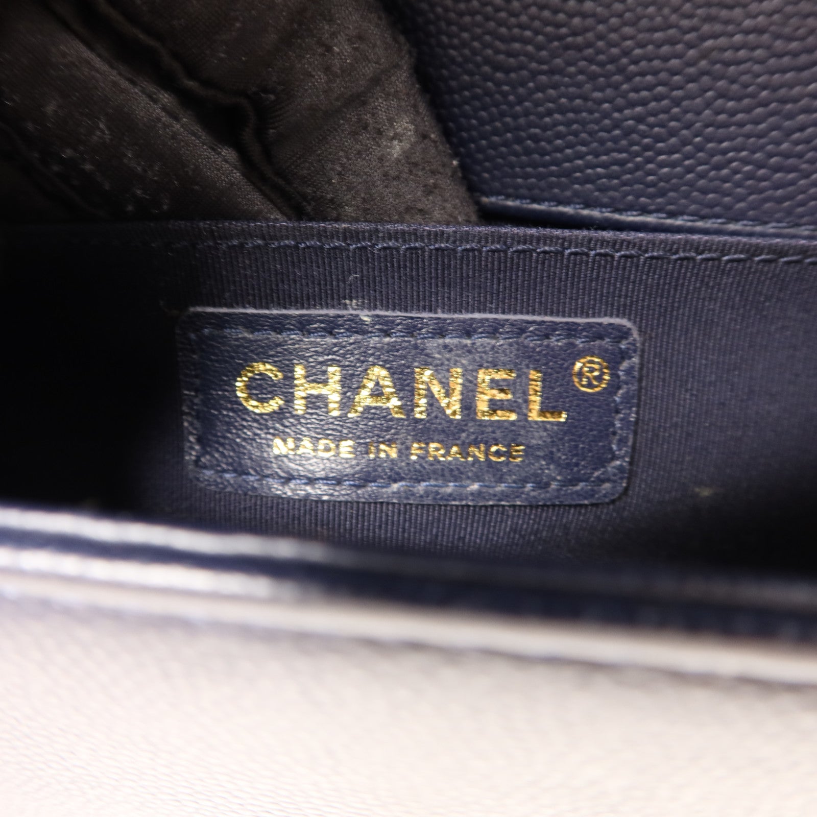 CHANEL 牛皮皮革Boy 20鏈帶肩背袋