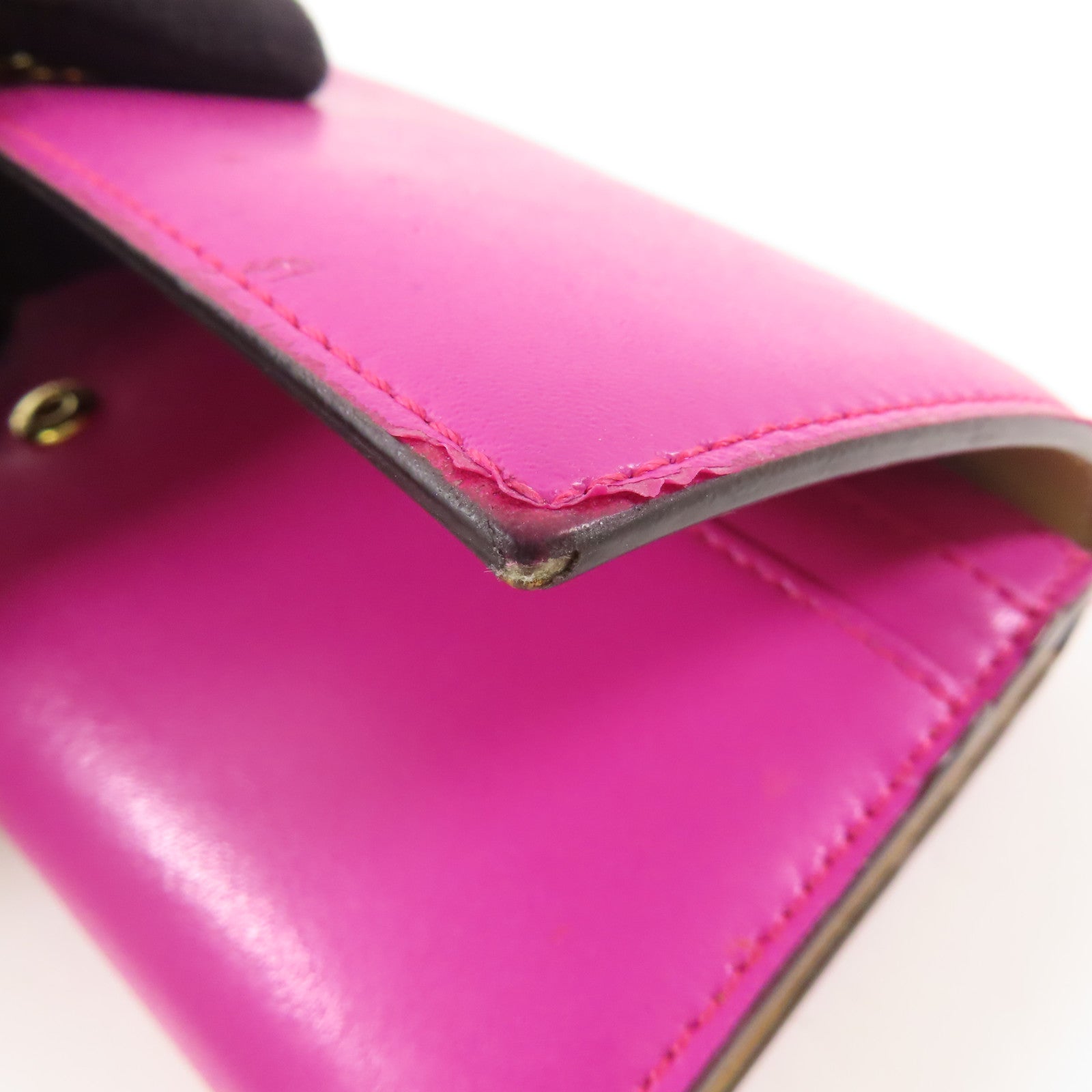 FENDI 【激減優惠】牛皮皮革Long Wallet金扣長錢包